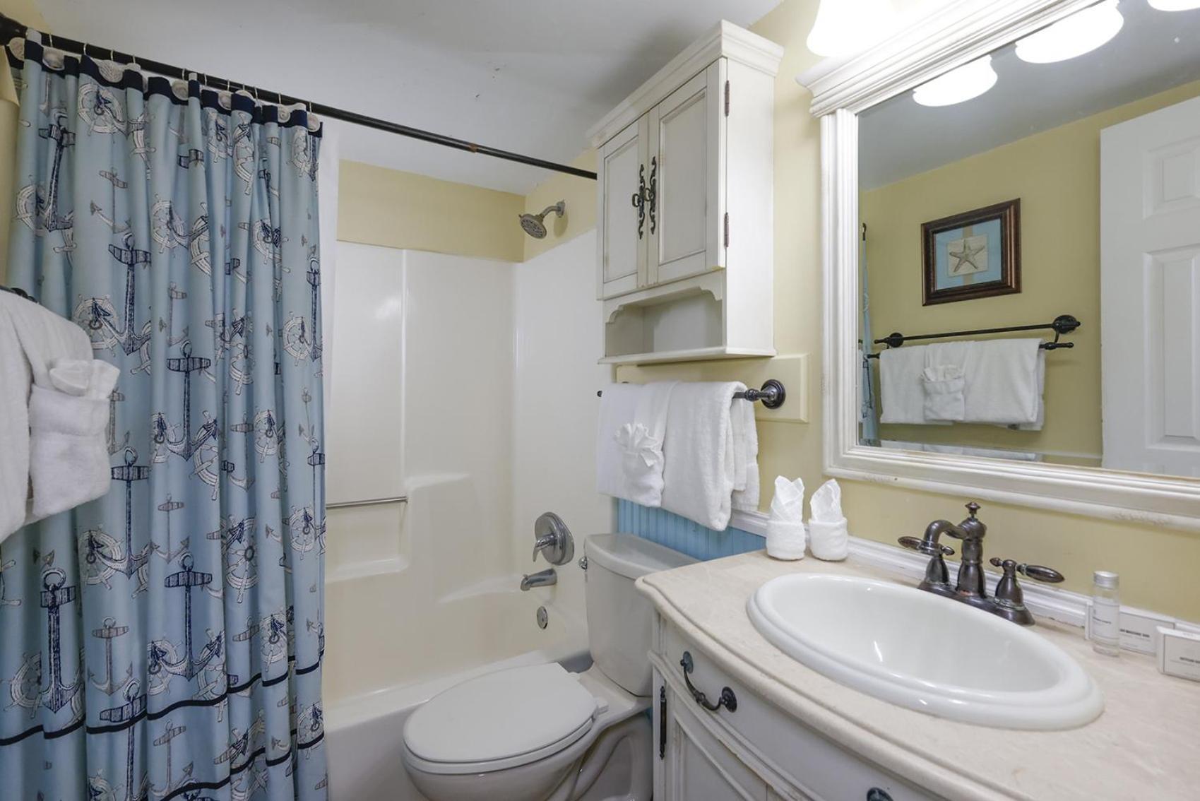 Island Winds West 470 Apartment