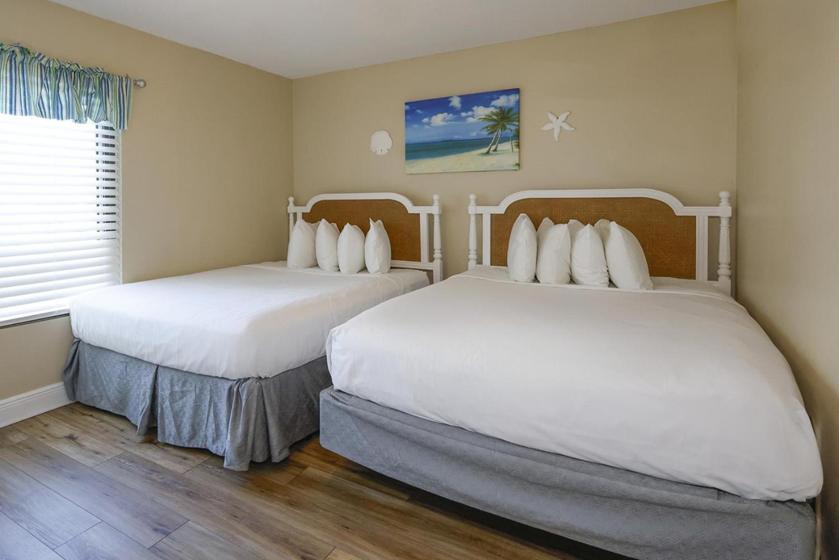 Island Winds West 470 Apartment *