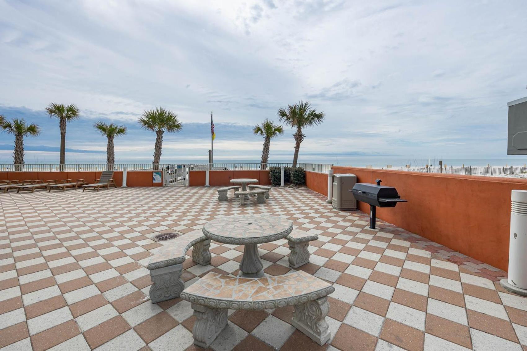 Phoenix 803 * Gulf Shores