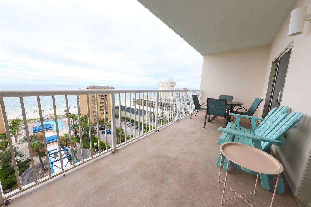 10th Floor Crystal Tower 2 Bedroom With 2 Outdoor Pools, Lazy River, Heated Indoor Pool, And Direct Access Gulf Shores