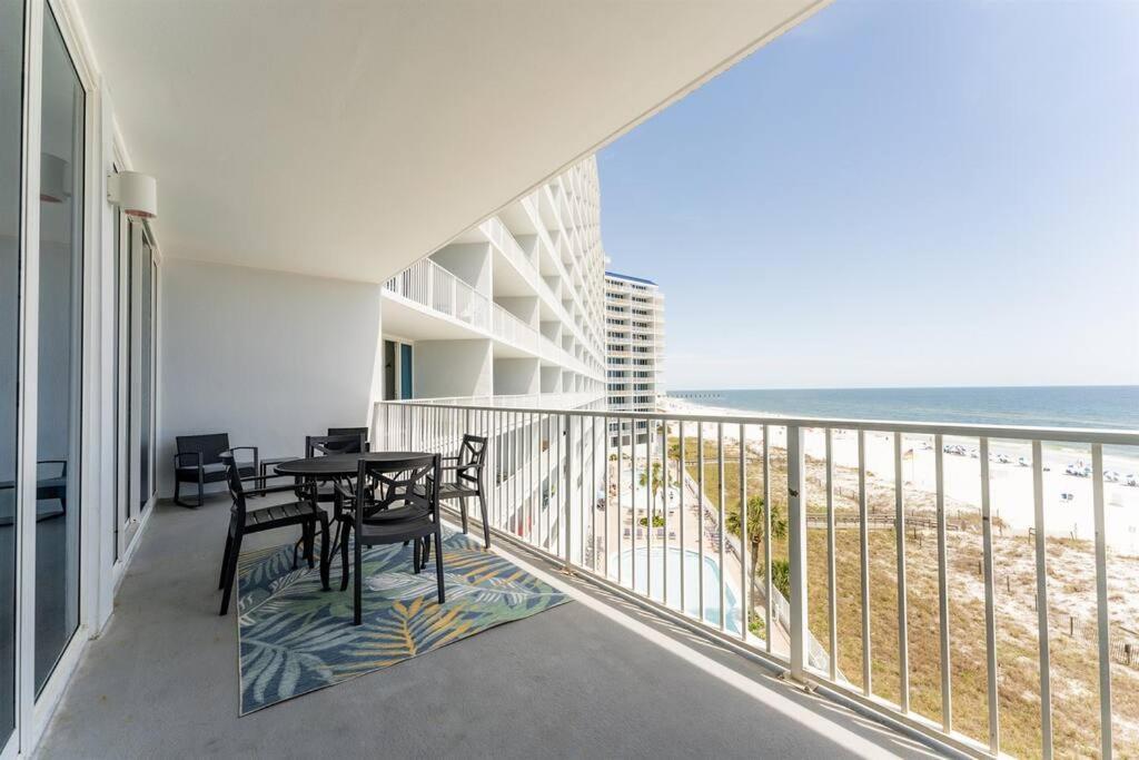 Apartment 2 Bedroom Lighthouse On The With 2 Outdoor Pools And Heated Indoor Pool