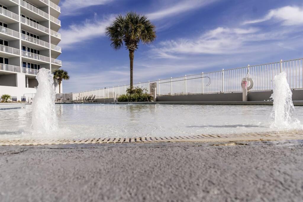 2 Bedroom Lighthouse On The With 2 Outdoor Pools And Heated Indoor Pool Gulf Shores