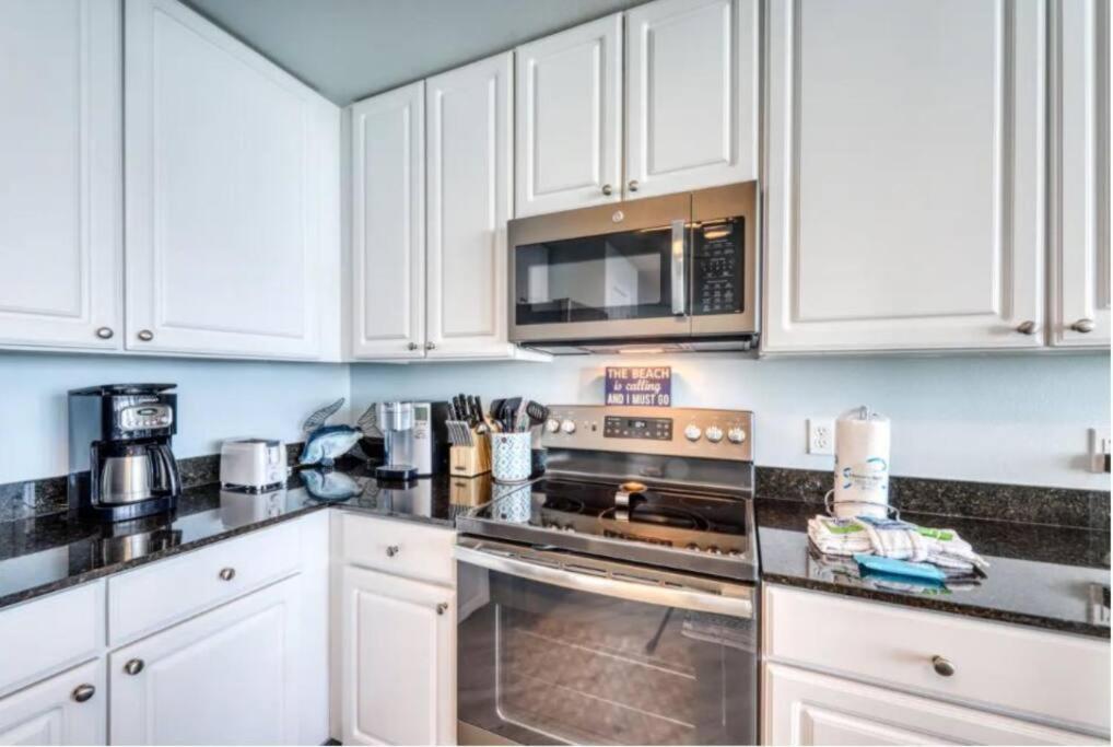 Lighthouse 1115 On The 3br 3ba * Gulf Shores
