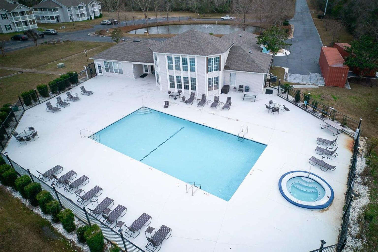 Colony Club T8 By Collection