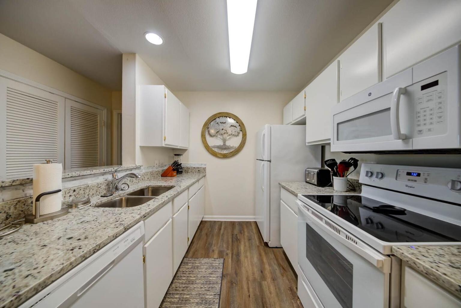 Colony Club T8 By Collection Holiday home