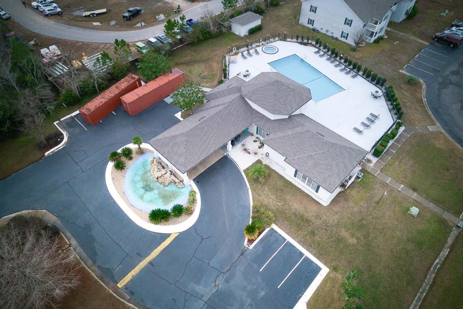 Colony Club T8 By Collection Holiday home *