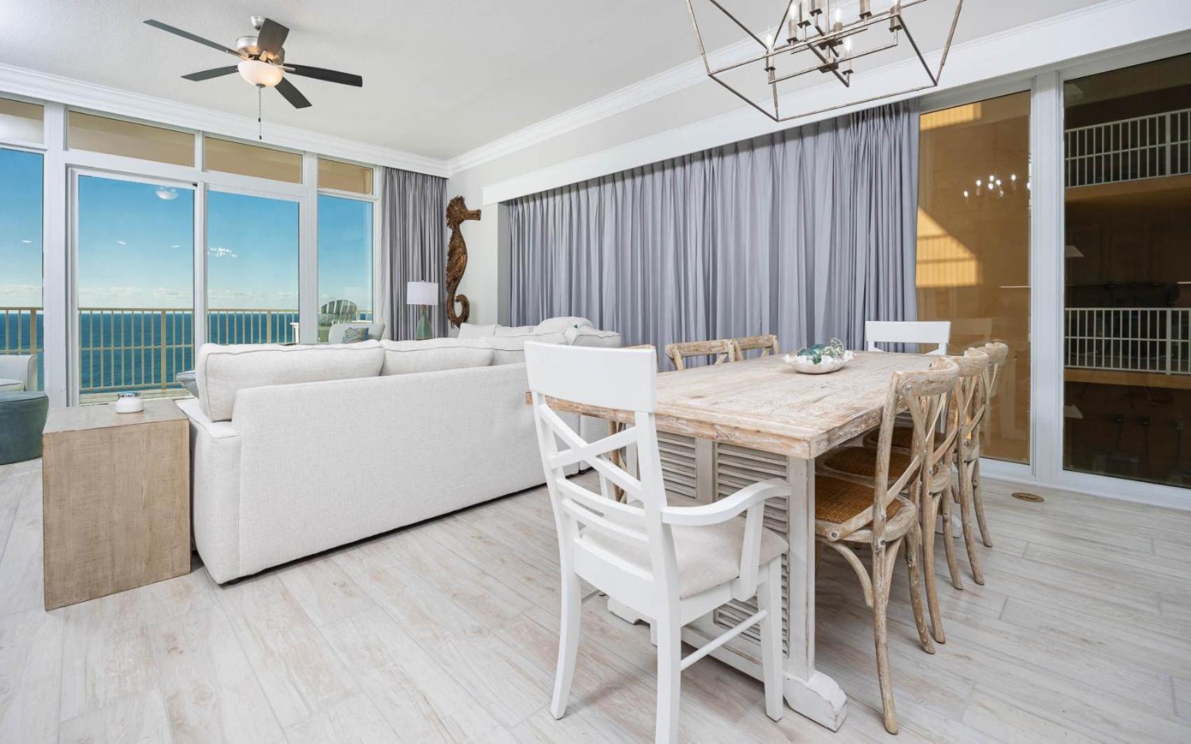 Phoenix Gulf Towers 1605 Apartment