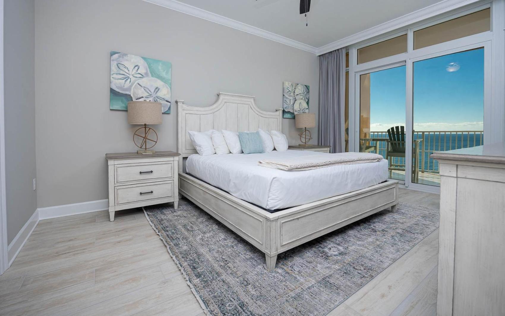 Phoenix Gulf Towers 1605