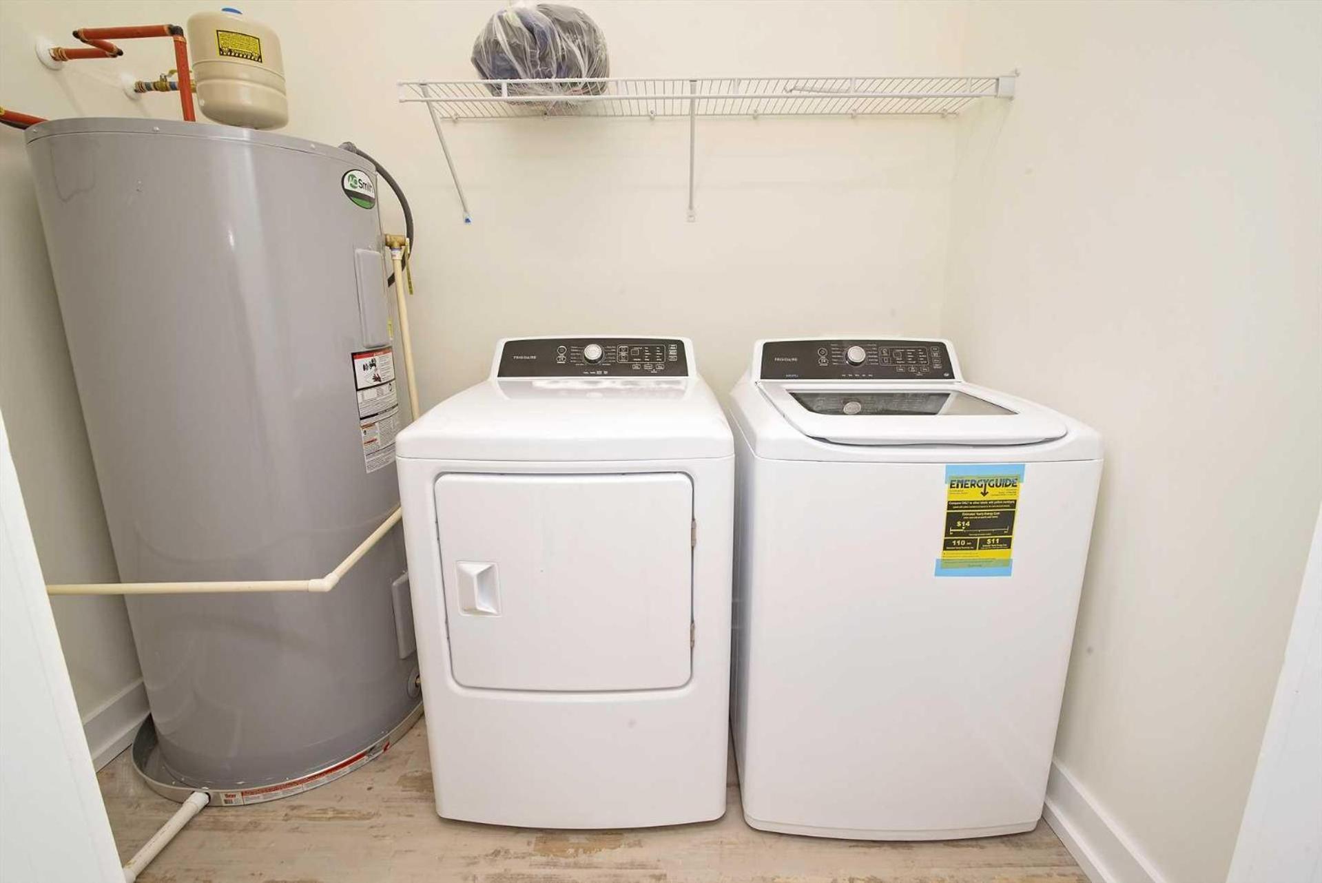 Breezyville Southwest Sea 12br *