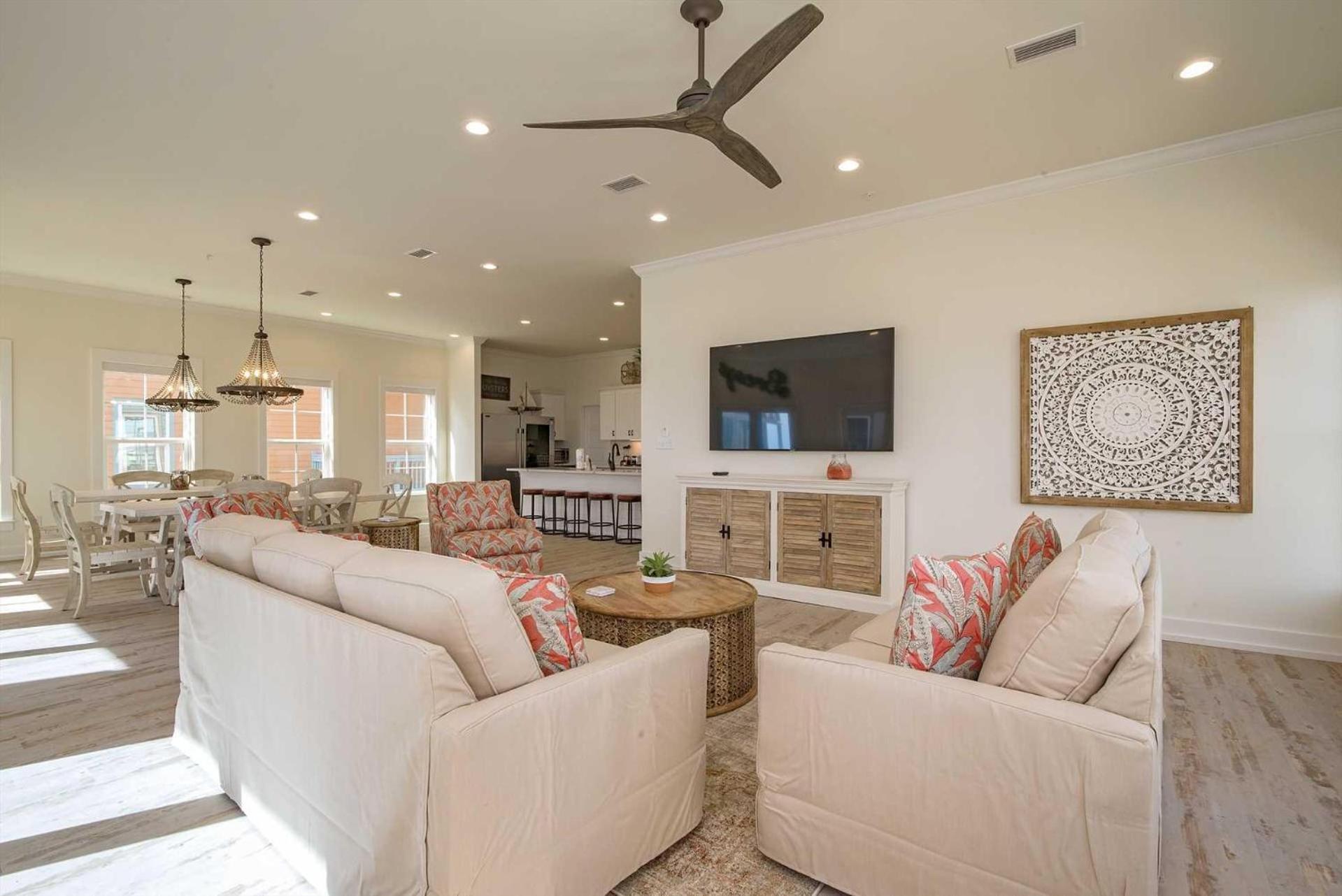 Breezyville Northeast Sun 7br Lockout *