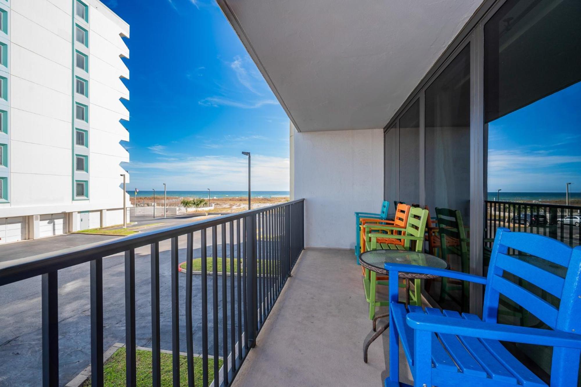 Island Winds West 170 Apartment