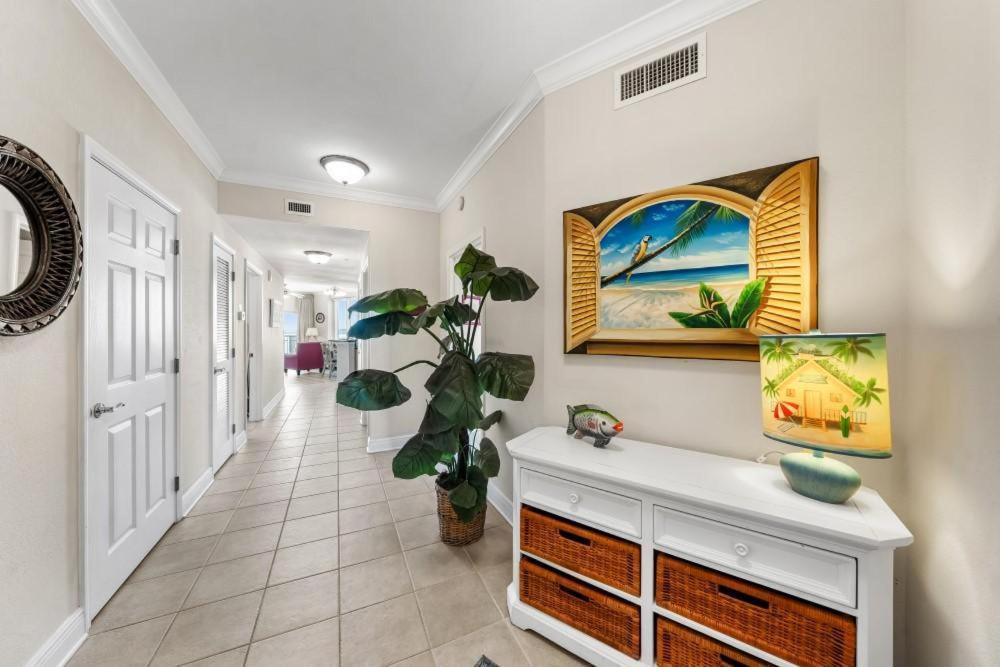 Crystal Tower 1309 Holiday home