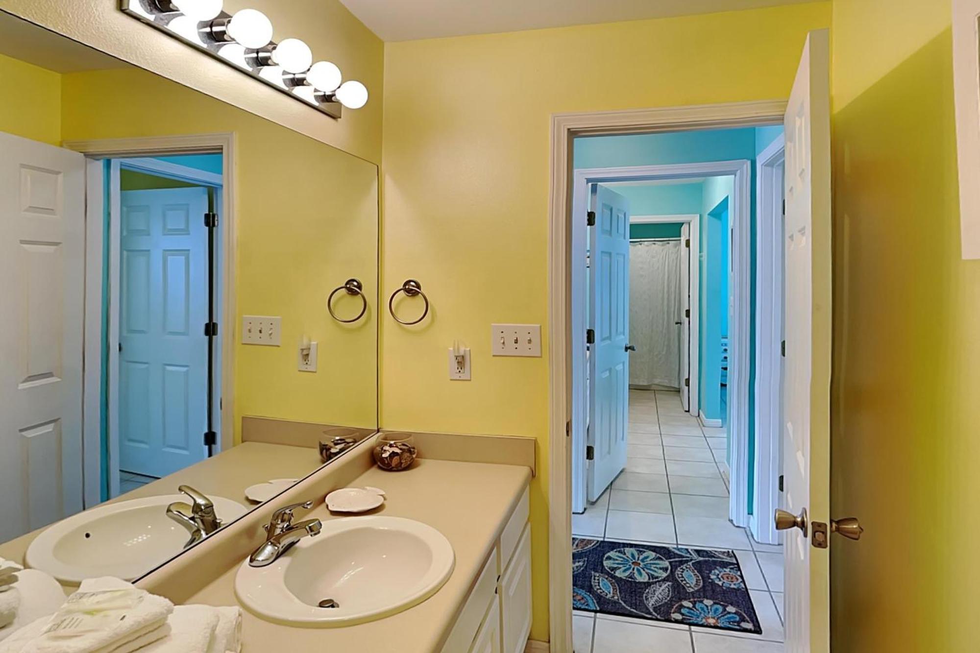 Three C's #102 - Surfsong Apartment Gulf Shores