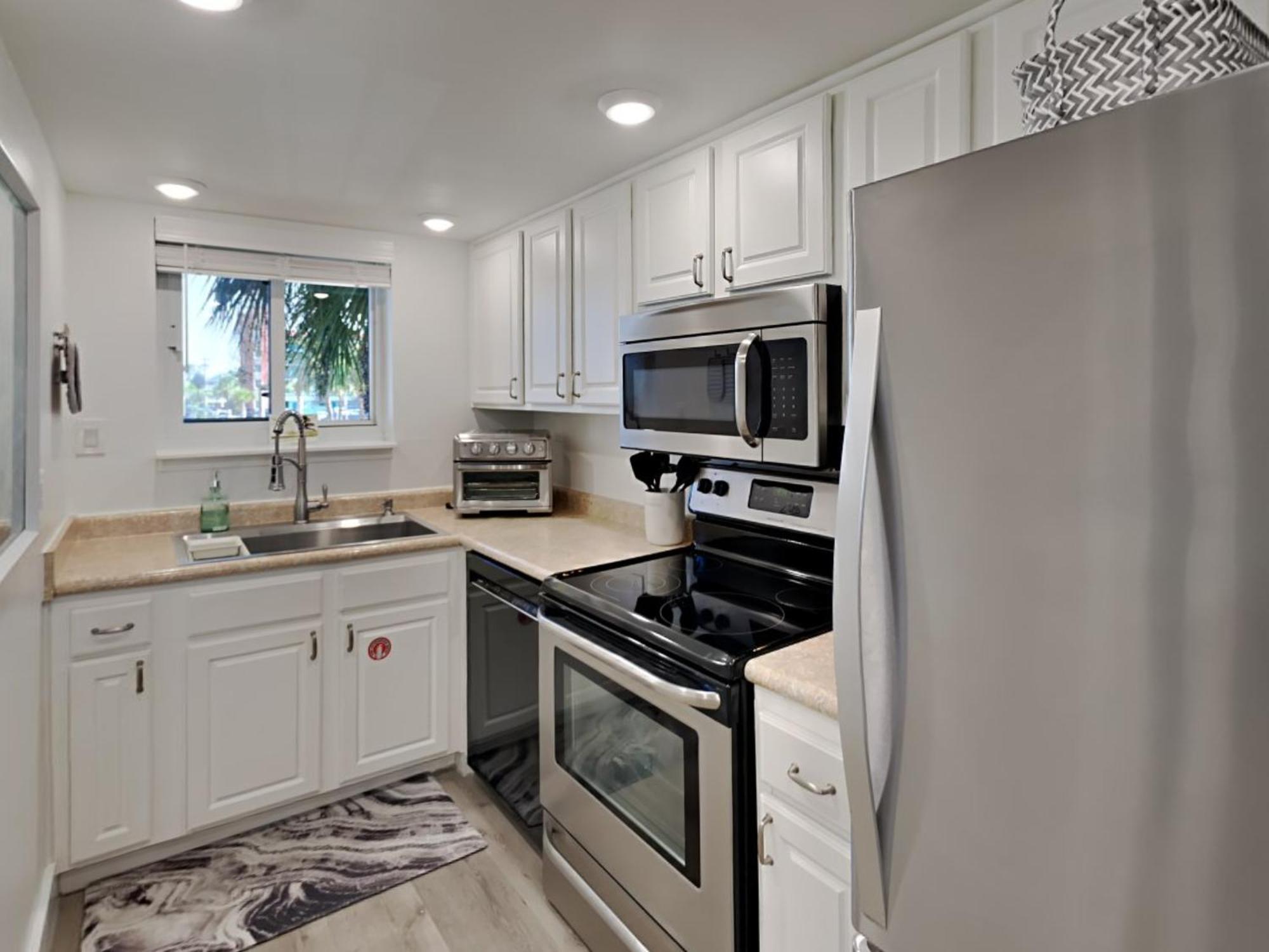 Driftwood Towers 1f - Palm View Apartment
