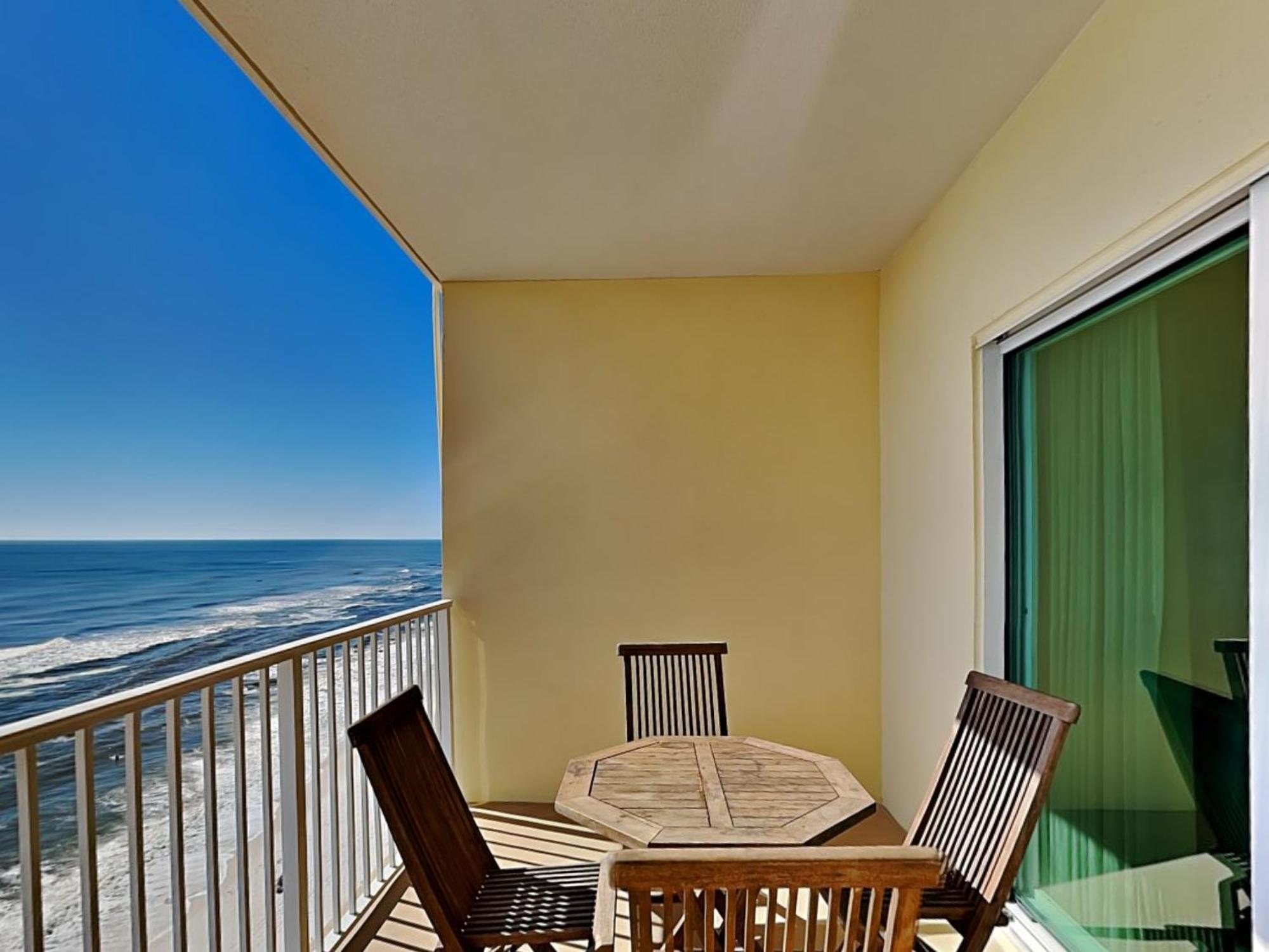 Crystal Shores 1005 Apartment