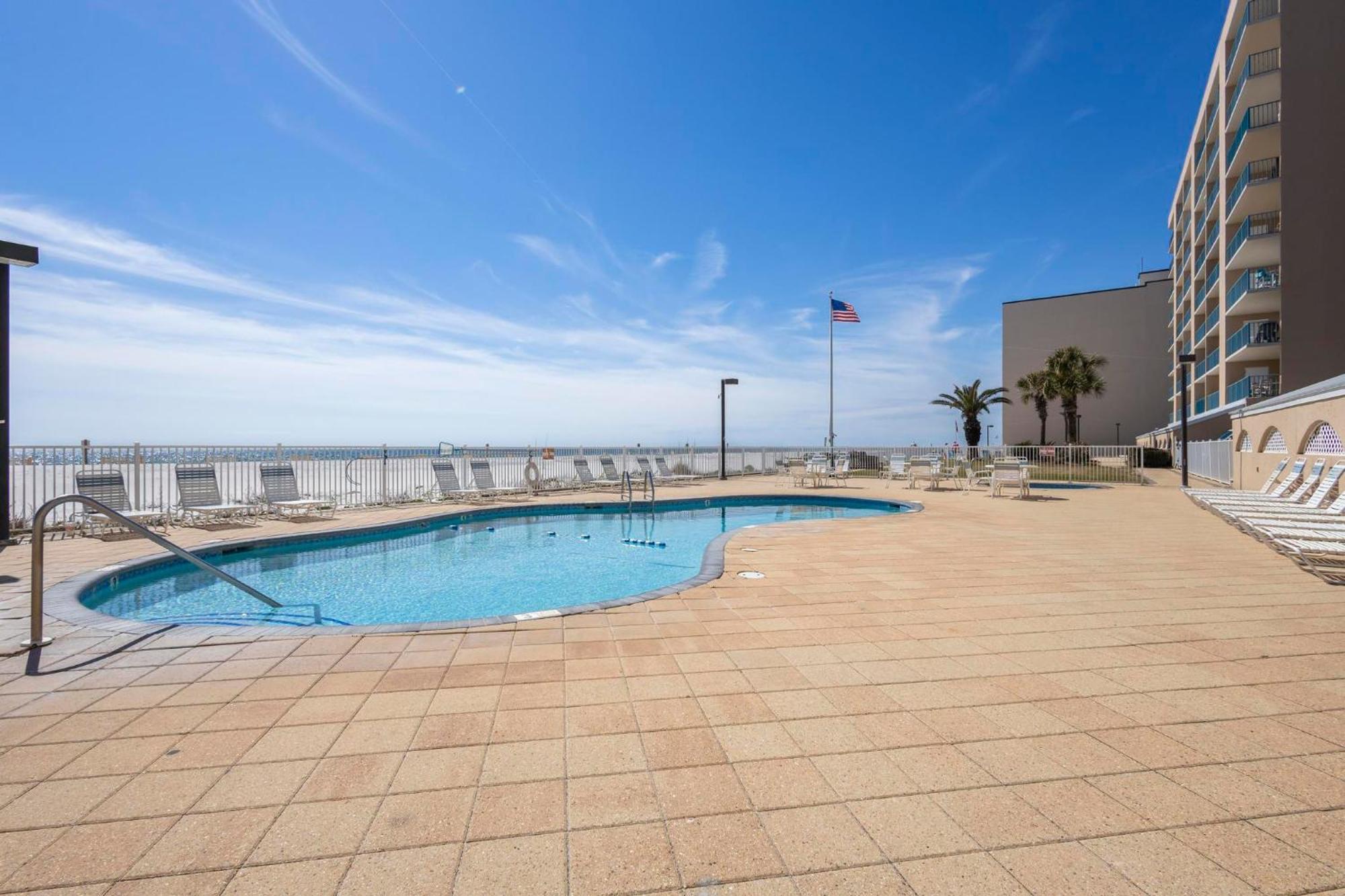 Surf Side Shores 2504