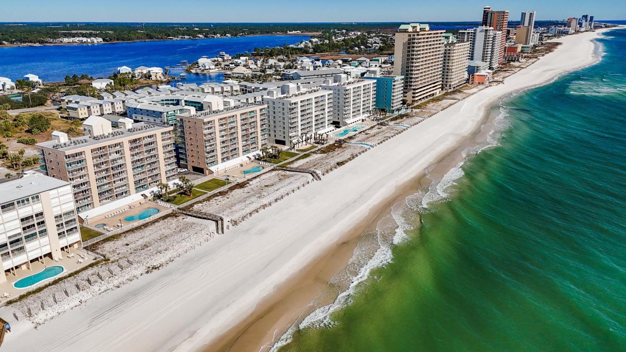 Surf Side Shores 2504 *
