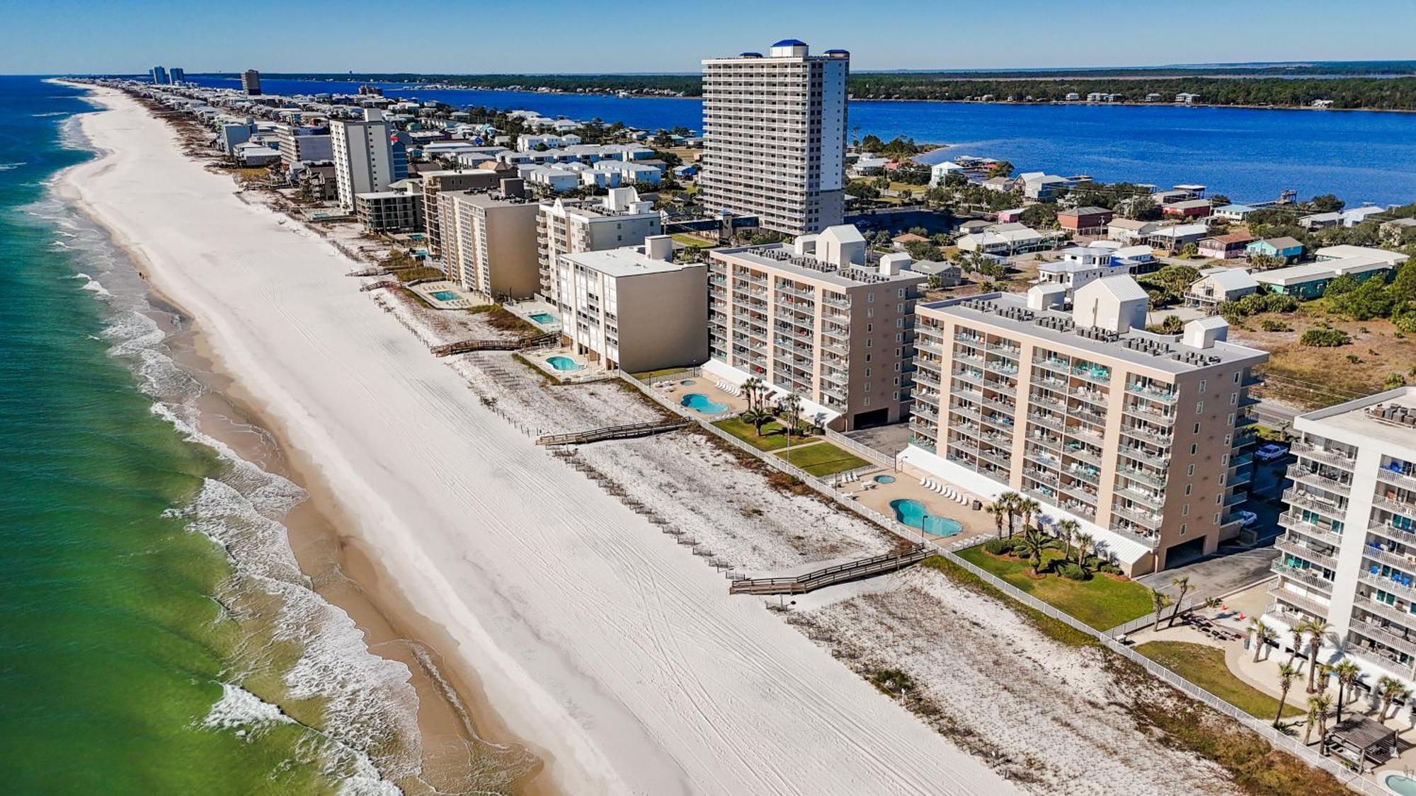 Surf Side Shores 2504 * Gulf Shores