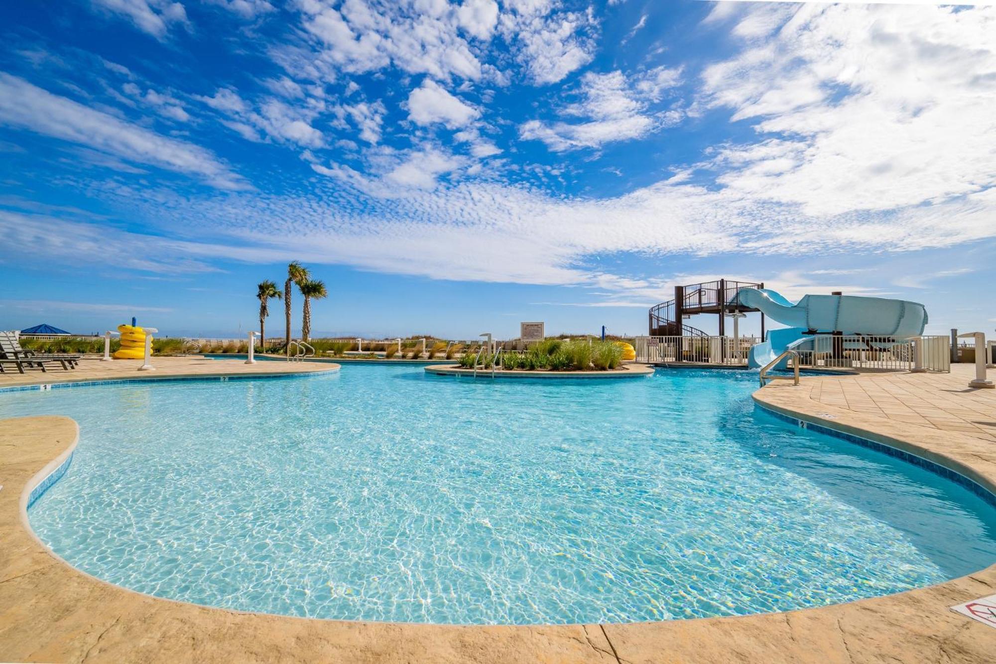 Phoenix Gulf Towers 2706 Apartment *