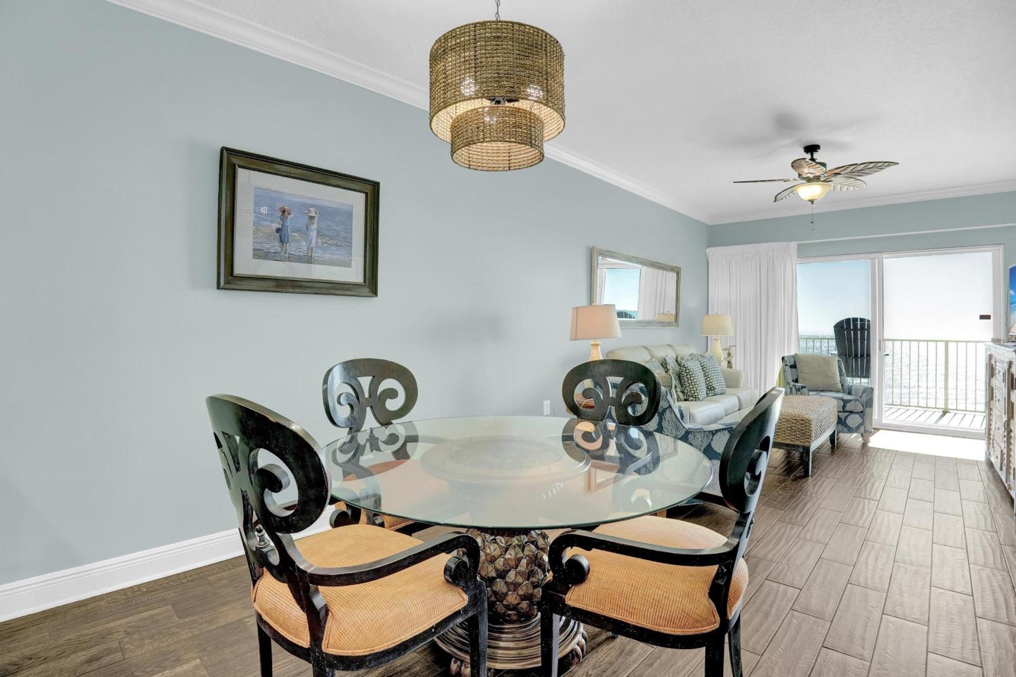 Crystal Shores 604 Holiday home