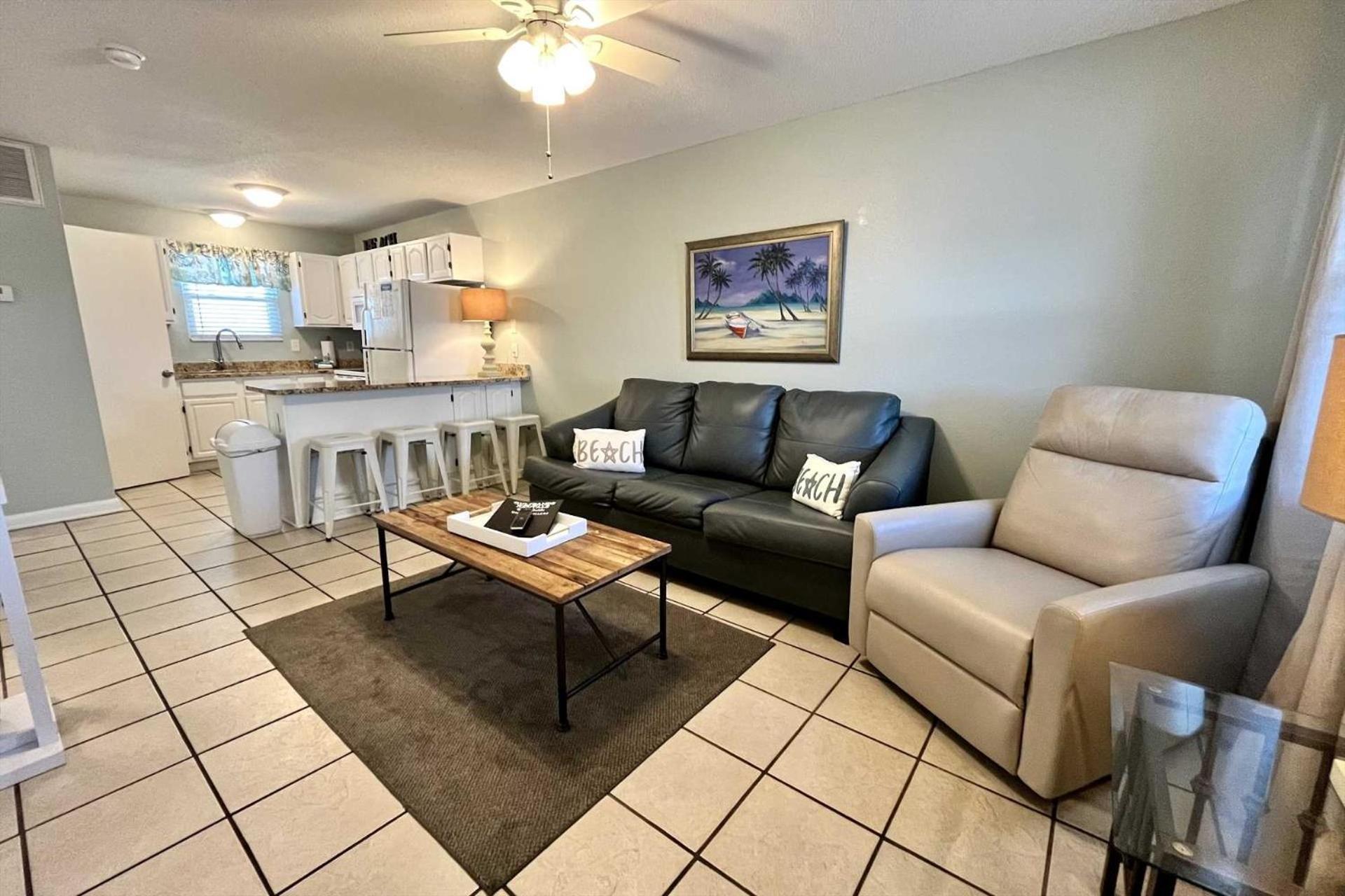 Sunrise Village 212 *