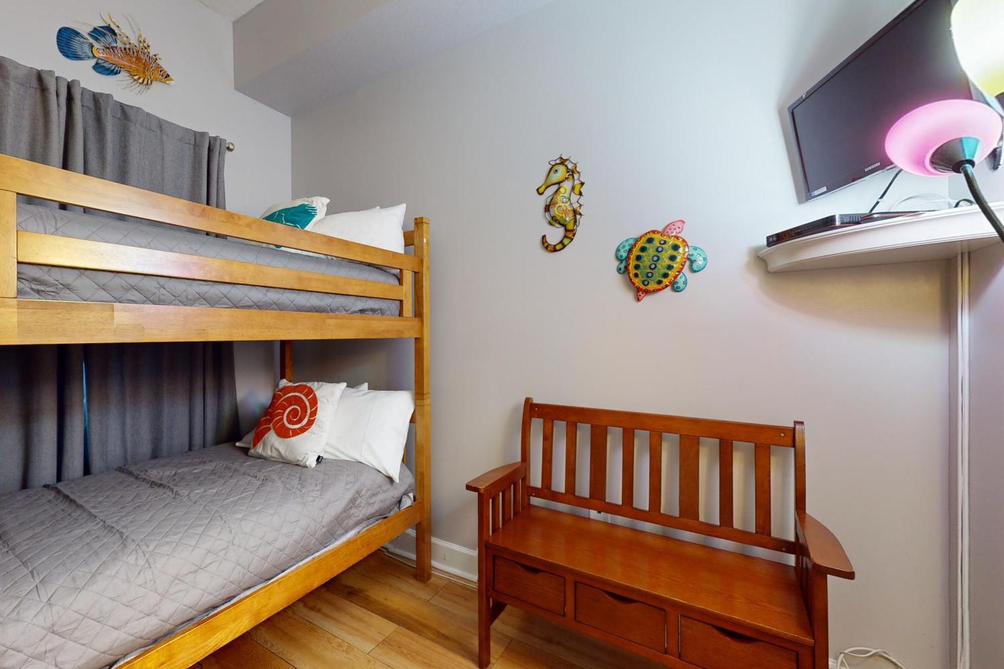 Apartment Seawind 2001 *