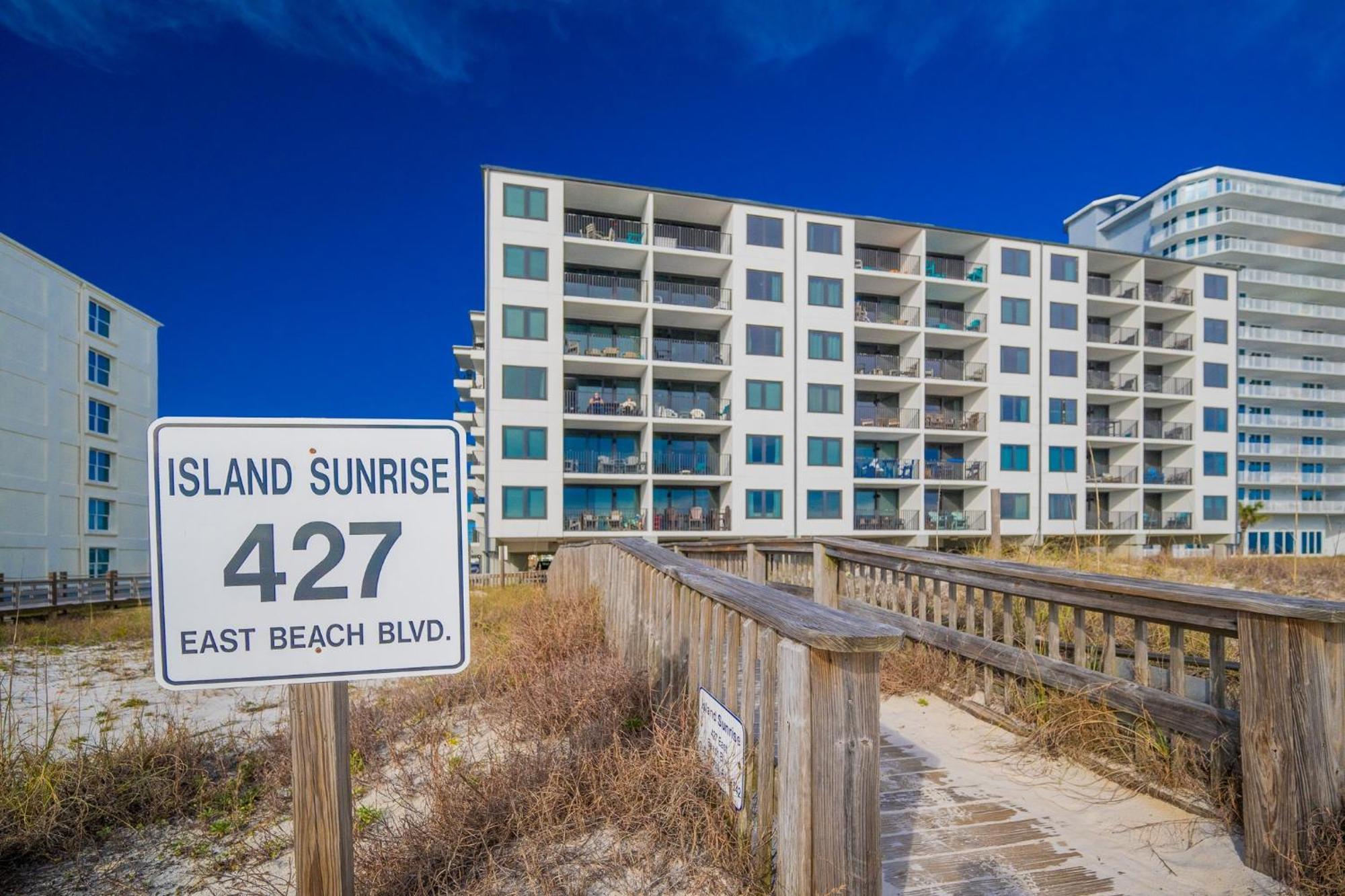 Island Sunrise 663 Apartment
