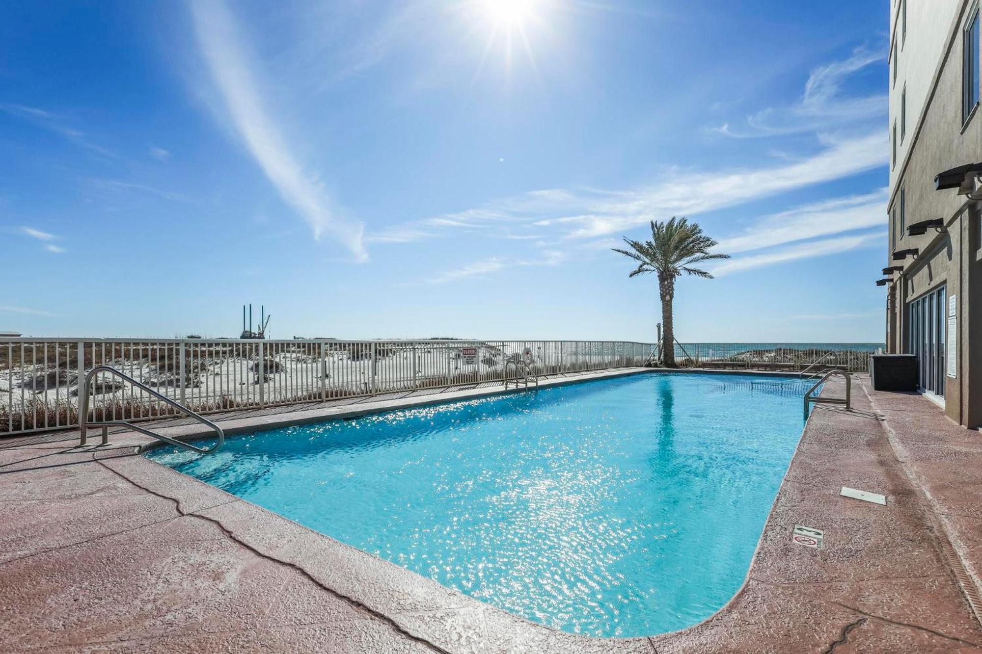 Royal Palms 705 *