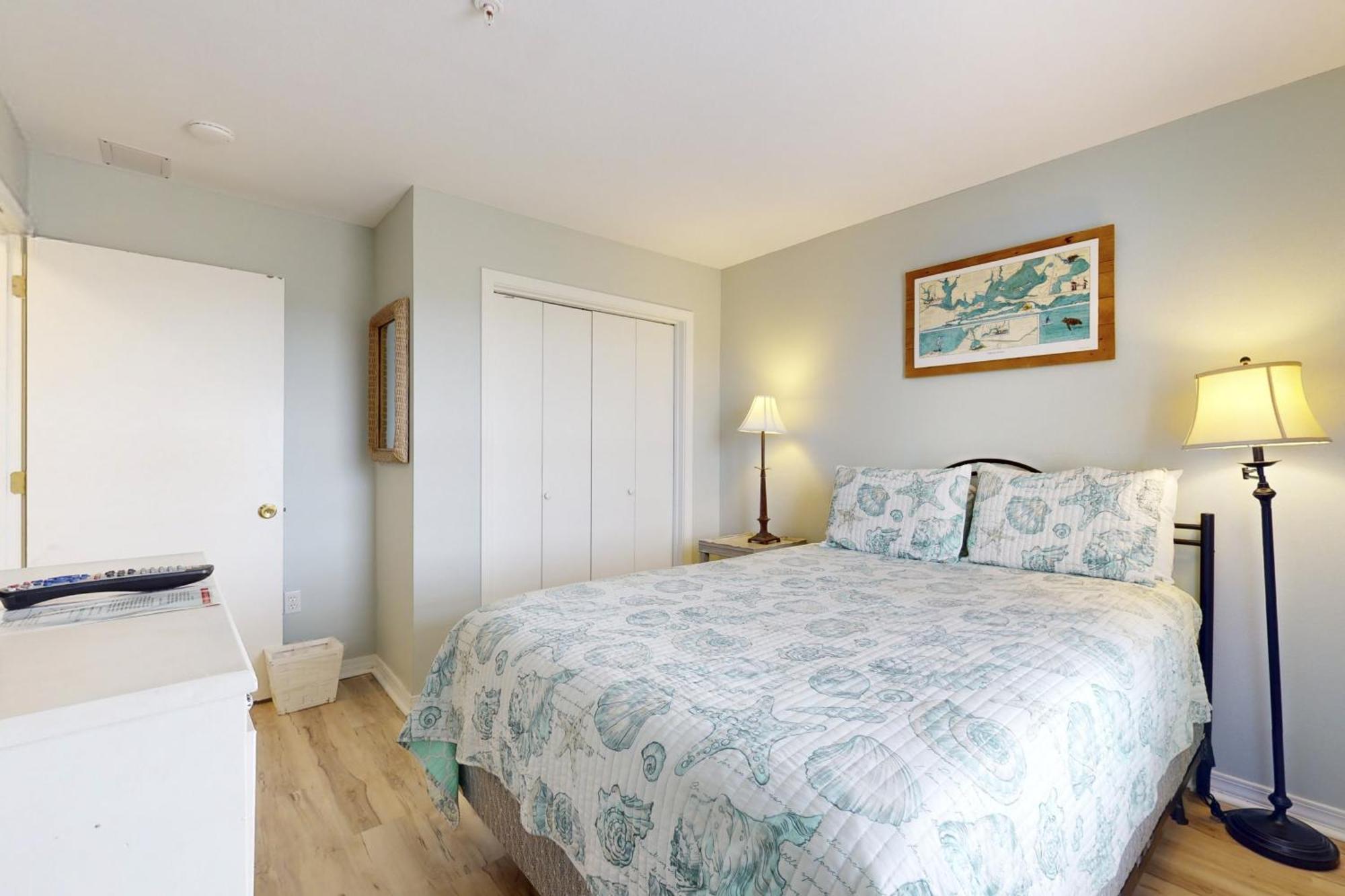 Grand #318 Apartment *