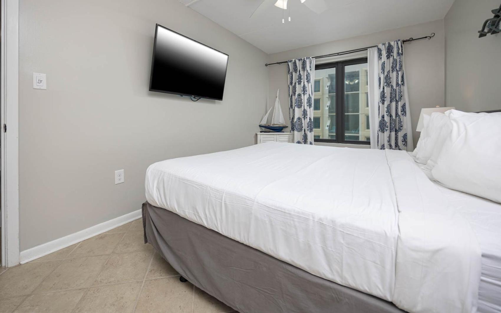 Apartment Island Winds East 610 Gulf Shores