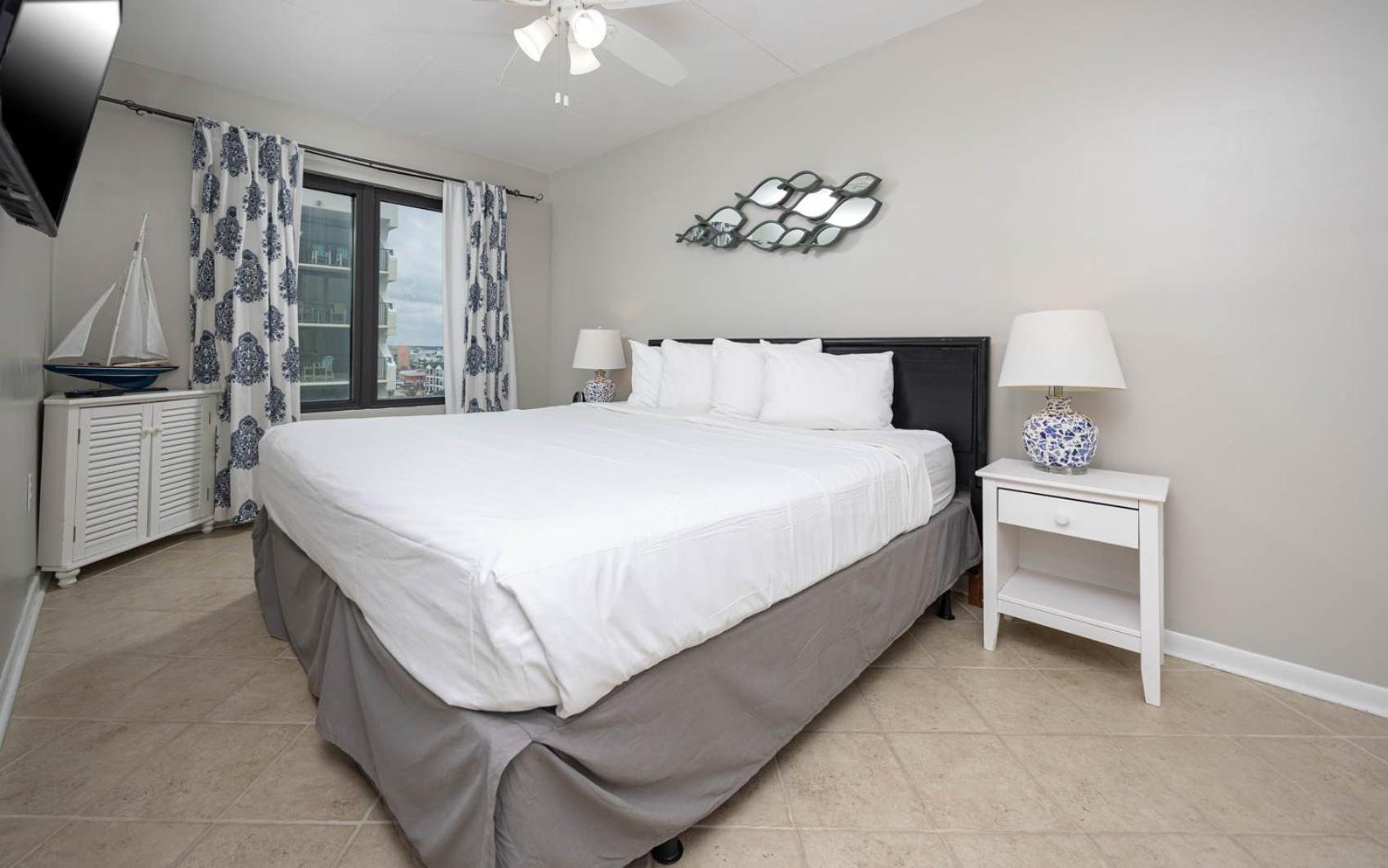 Island Winds East 610 Apartment *