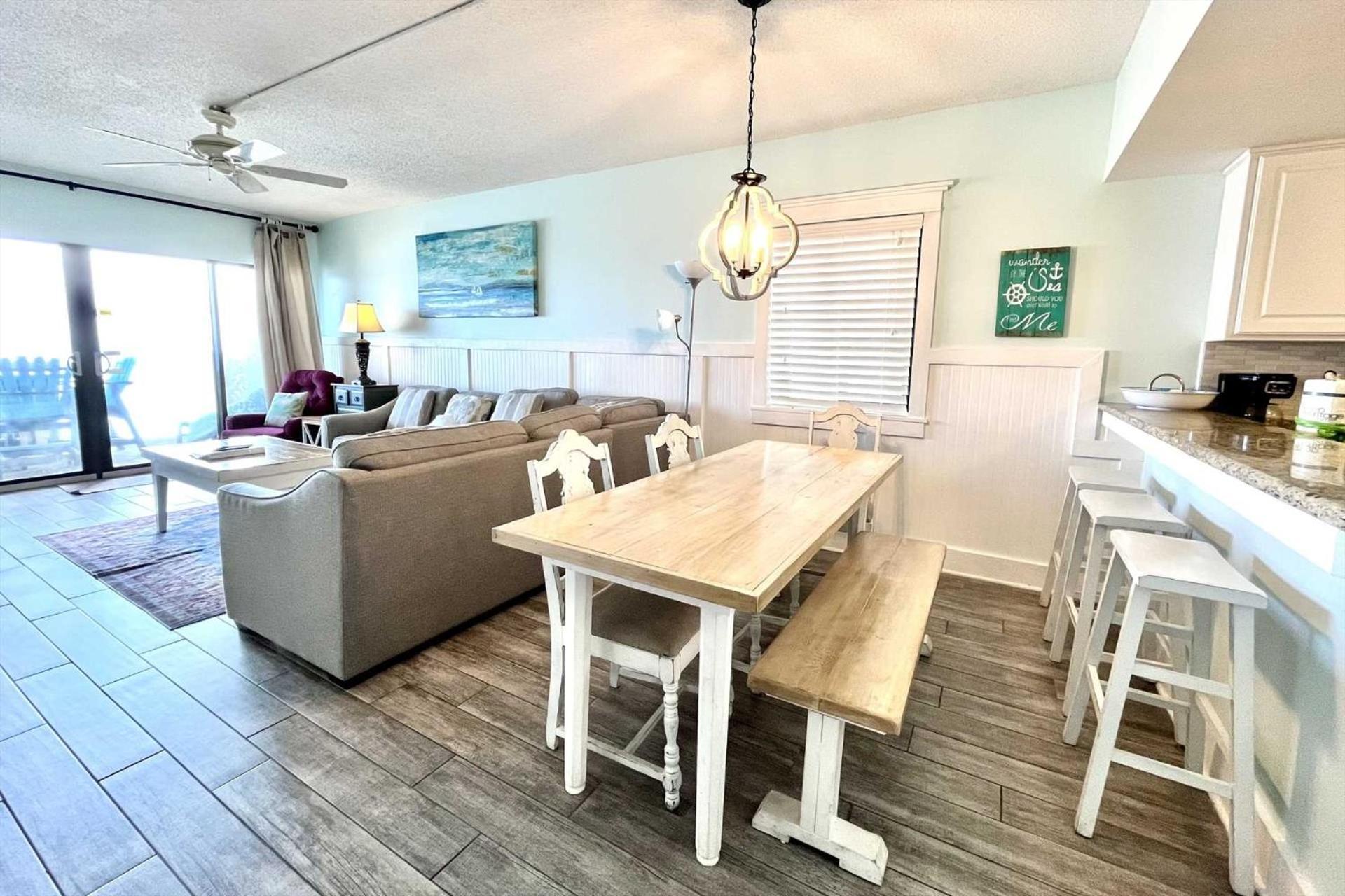 Tropical Winds 304 Apartment Gulf Shores
