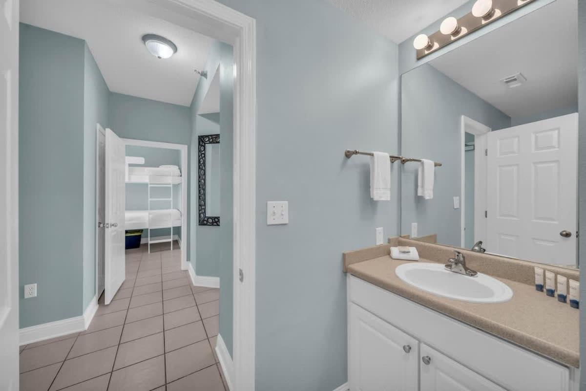 Lighthouse 716 By Current Tides Vacation Holiday home *