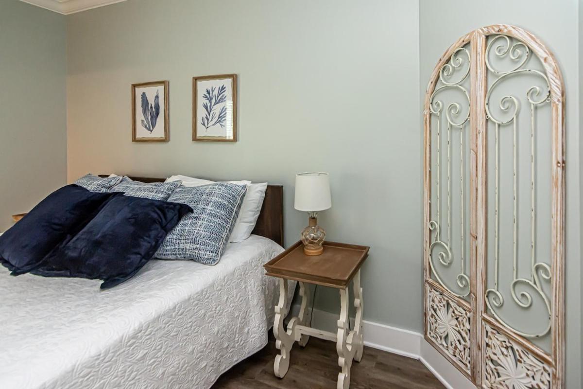 Apartment 5004 Rookery3 Sleeps 10 2 Pools Close To