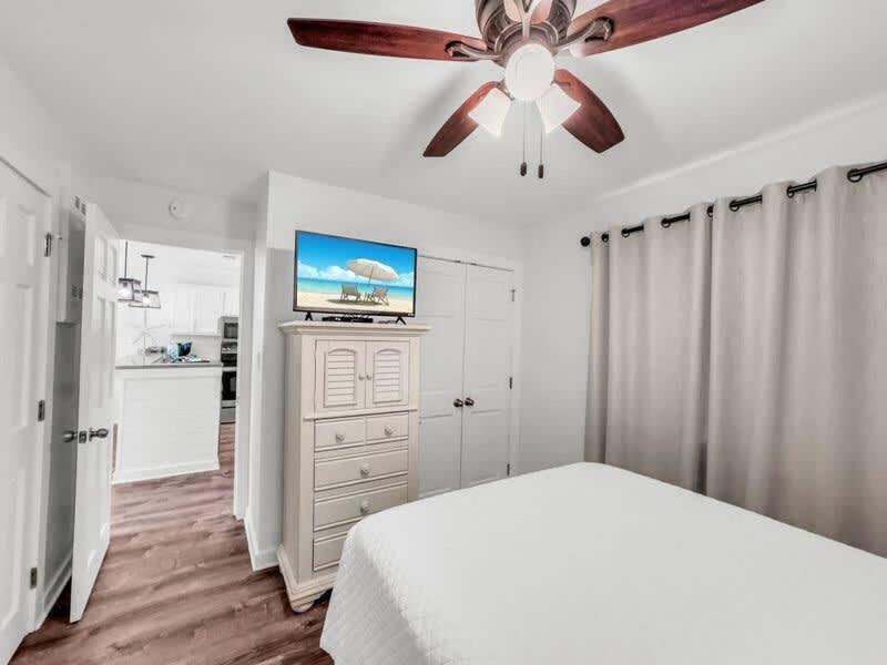 Romar 213 By Current Tides Vacation