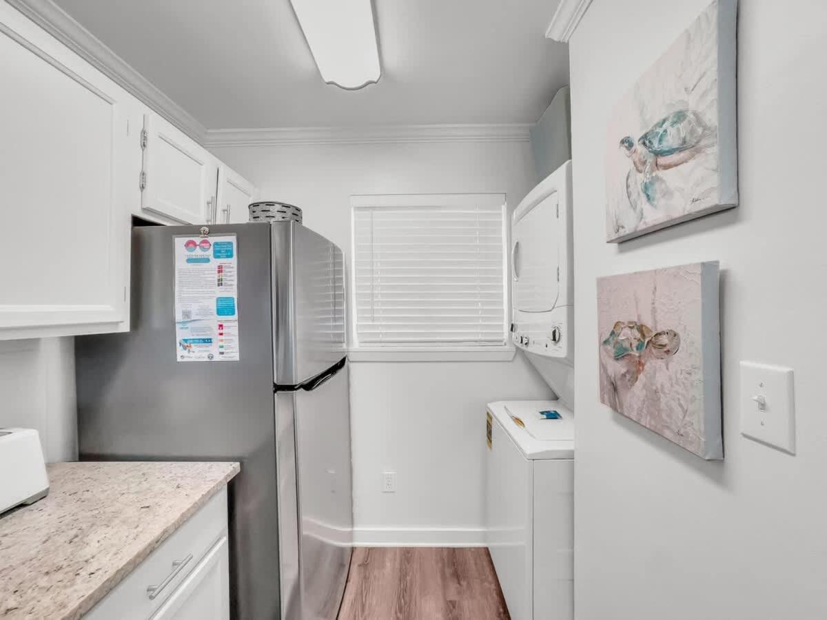 Romar 213 By Current Tides Vacation Holiday home *
