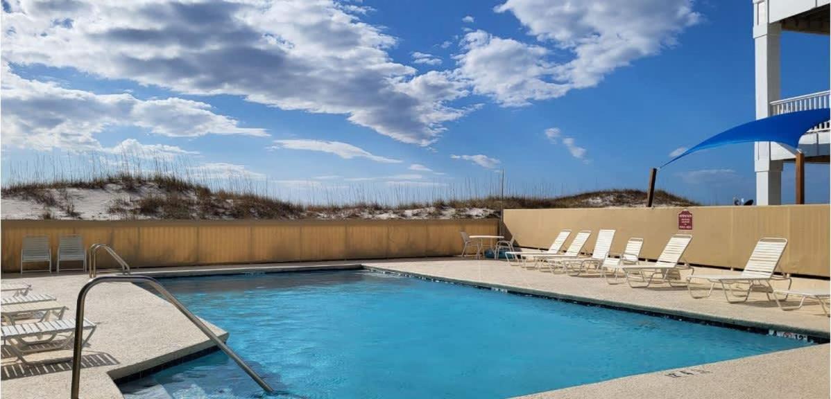 Romar 310 By Current Tides Vacation Holiday home *