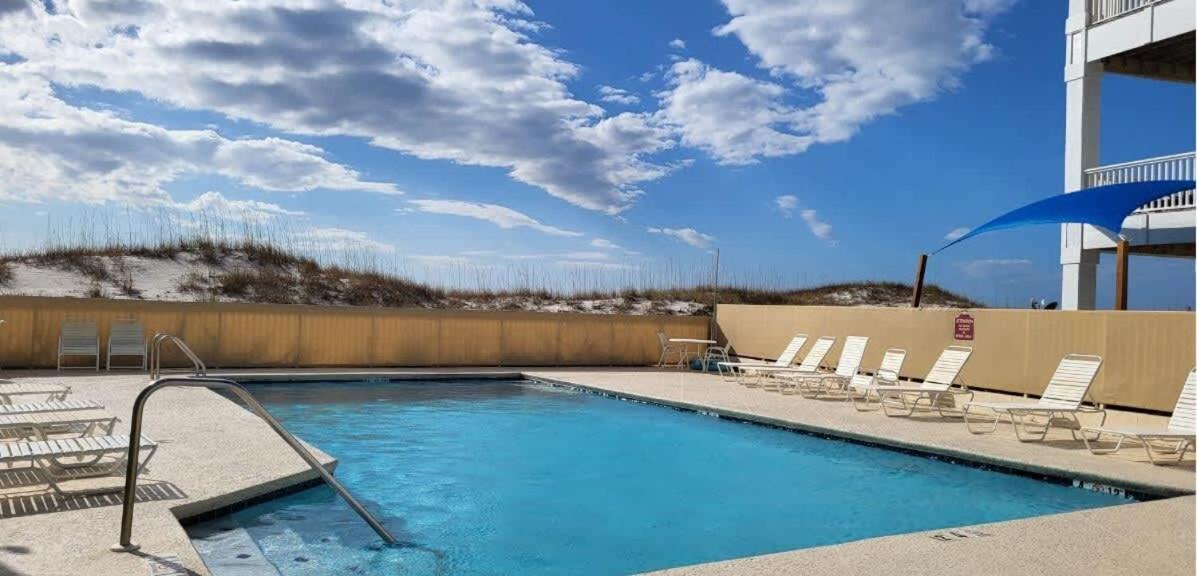 Romar 310 By Current Tides Vacation Holiday home *
