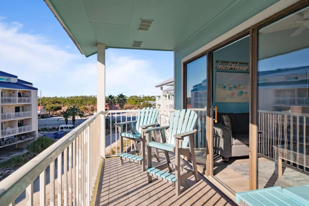Romar 310 By Current Tides Vacation *