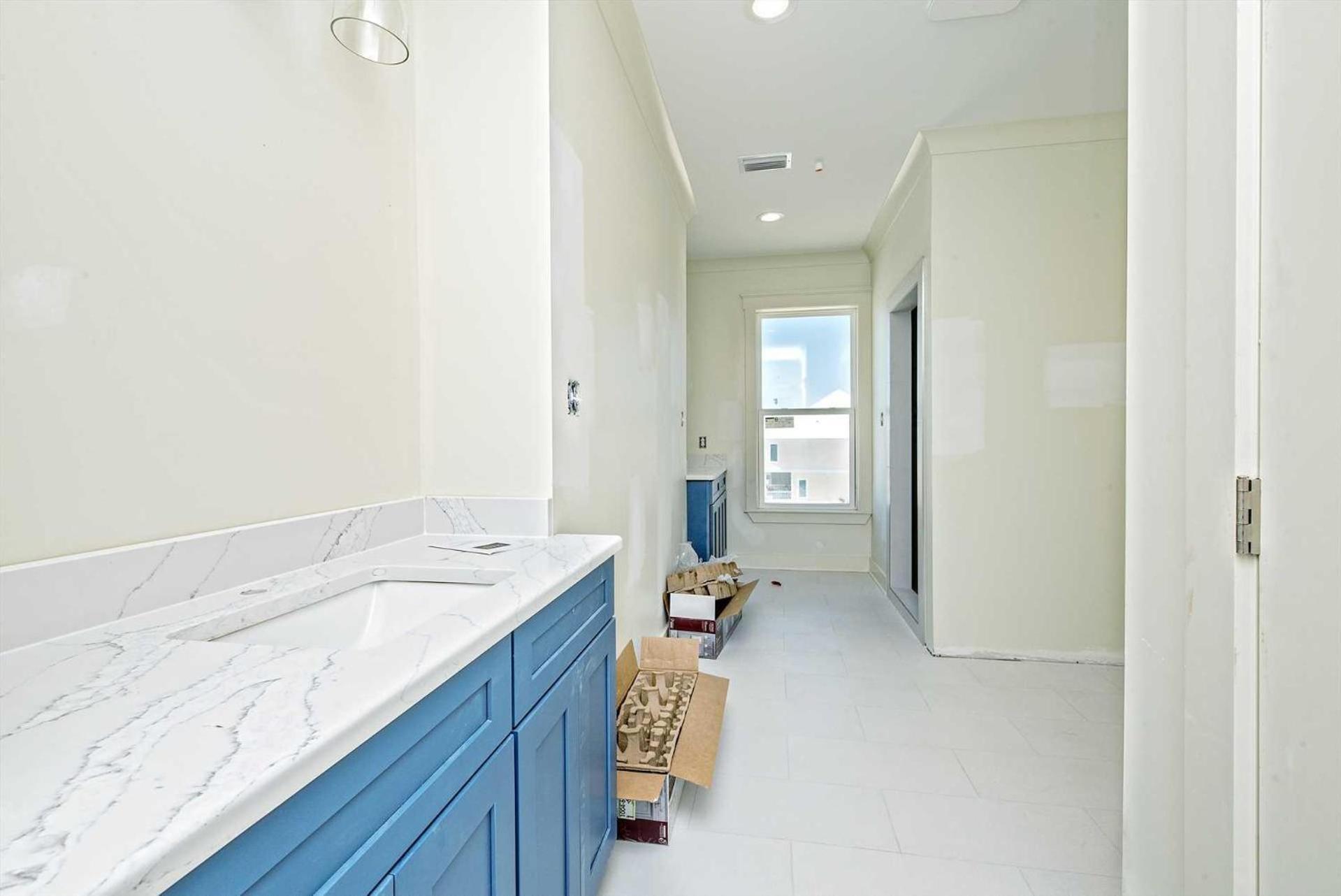 Breezy Shores East & West Holiday home