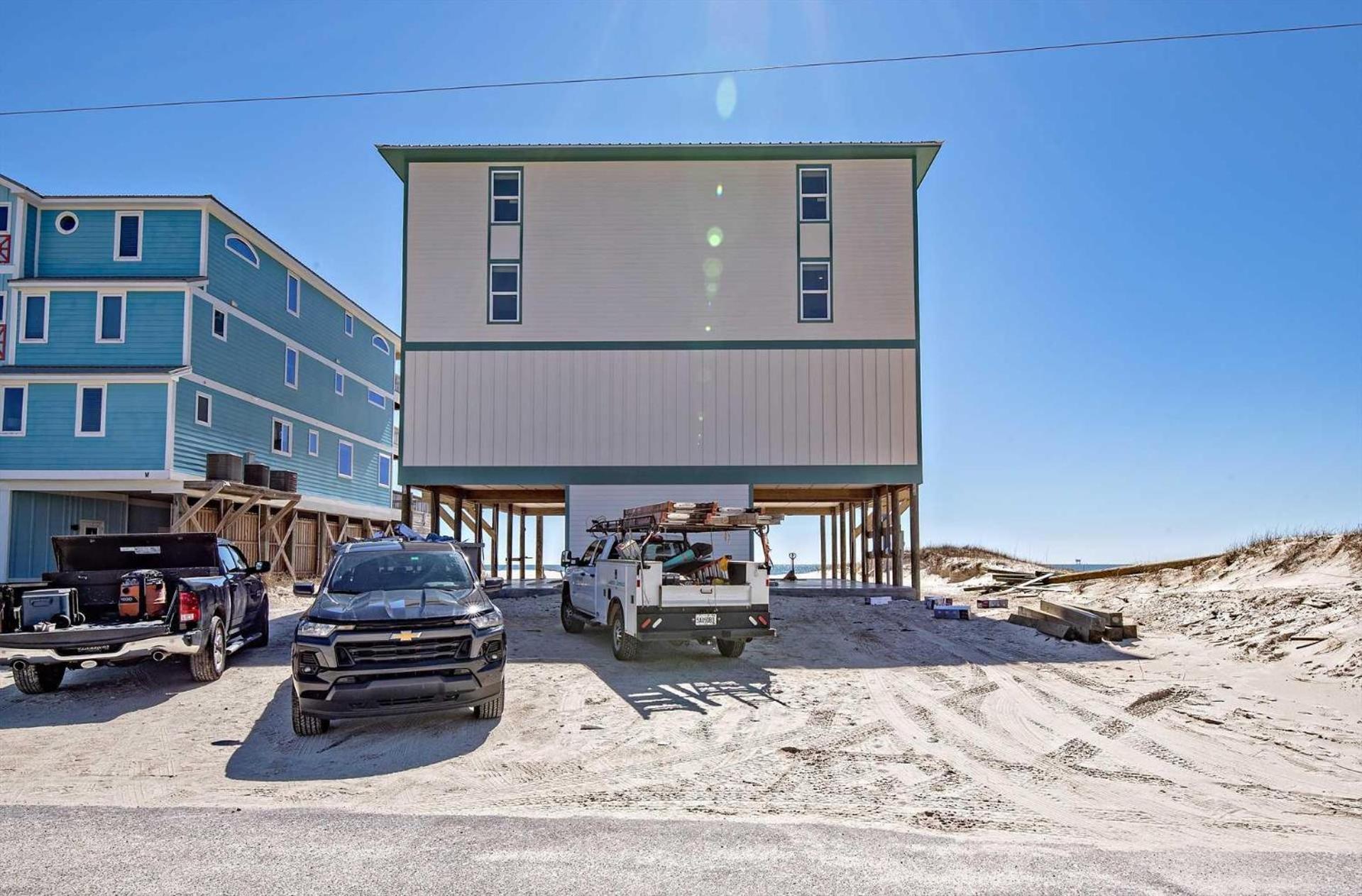 Holiday home Breezy Shores East & West *
