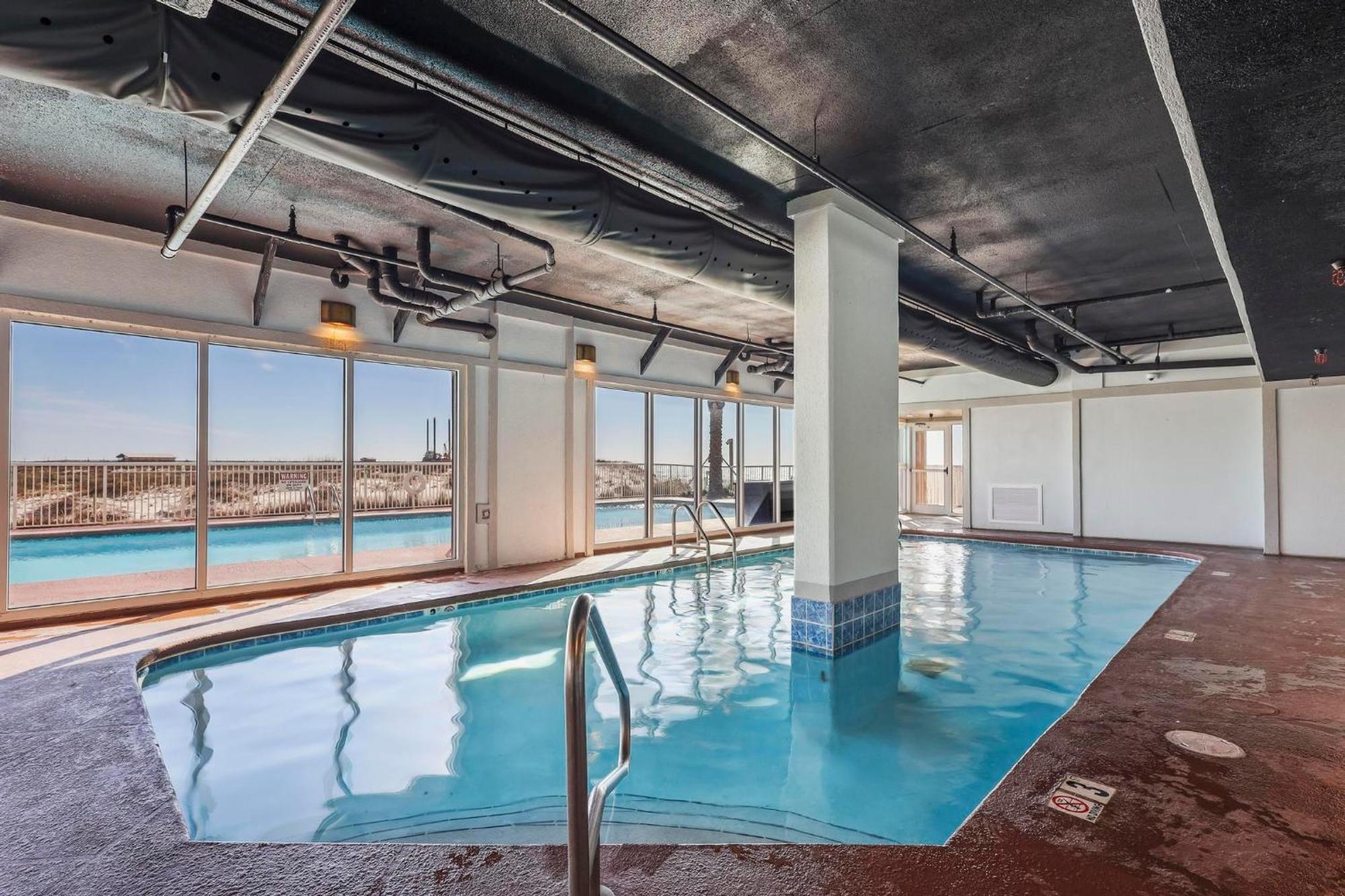 Royal Palms 604