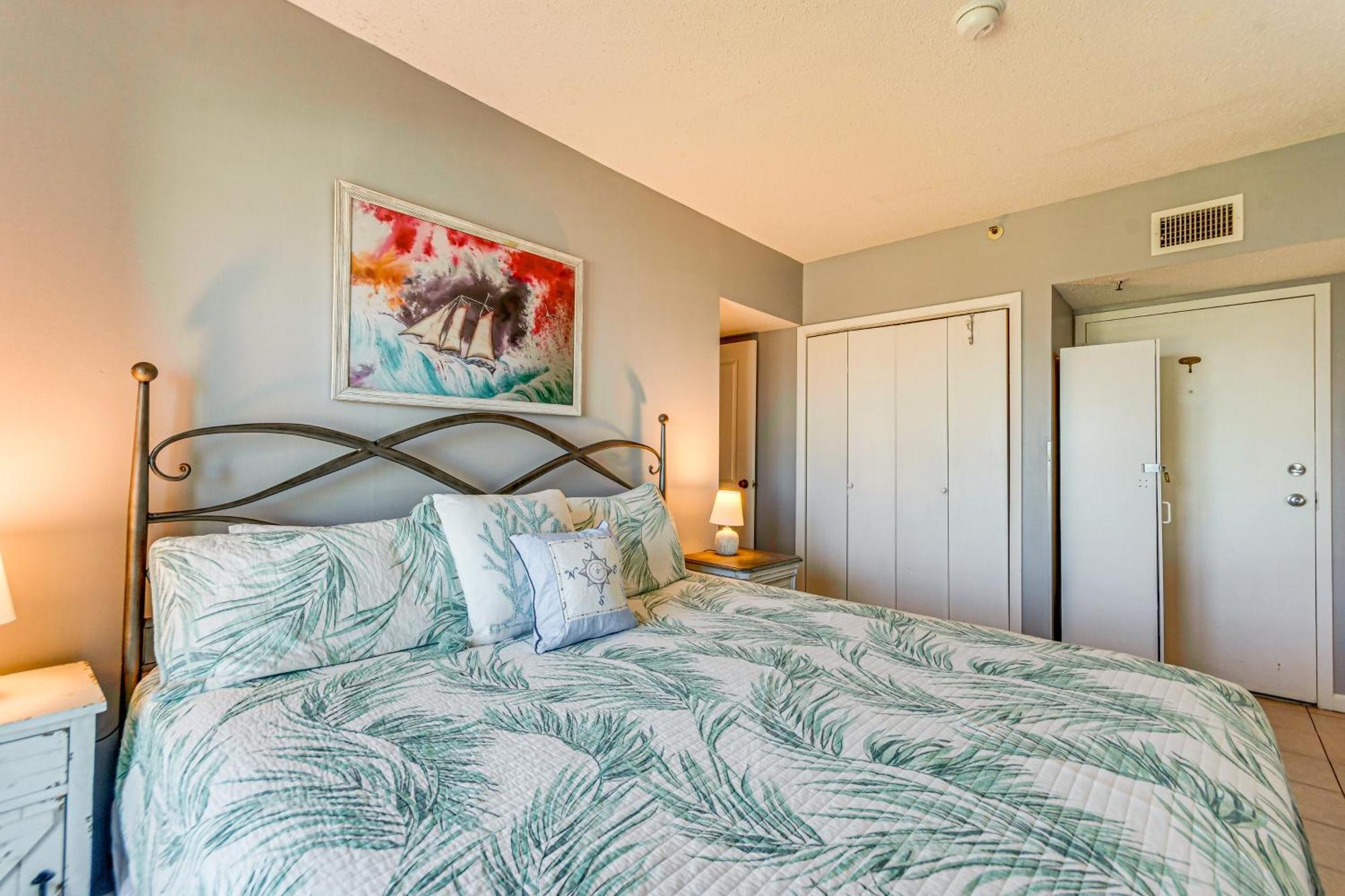 Apartment Gulf Highlands Getaway With 7 Pools And Access