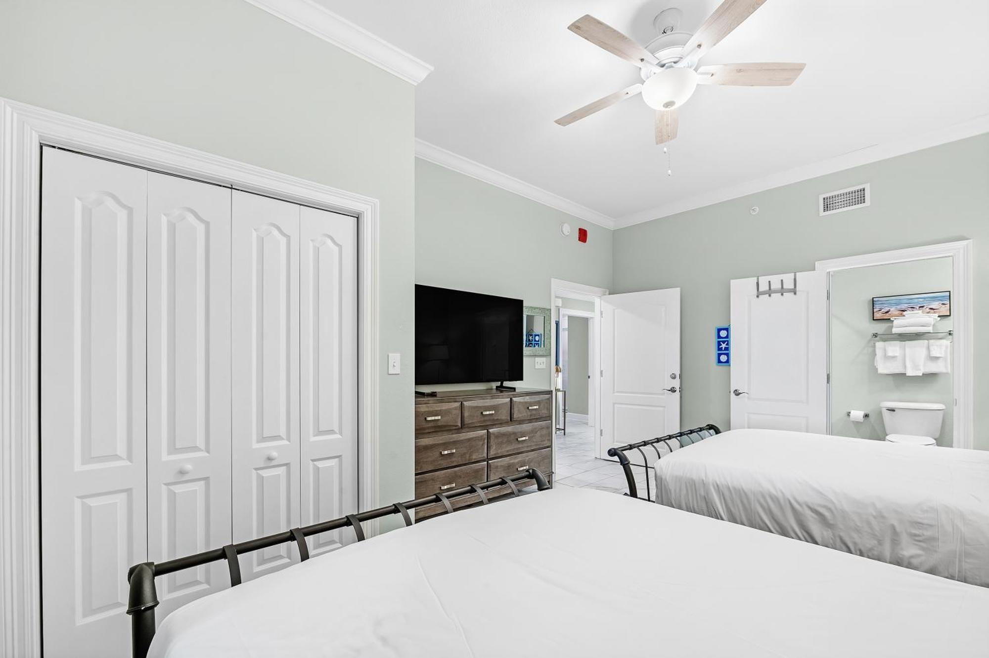 Phoenix Gulf Towers 2207 Gulf Shores