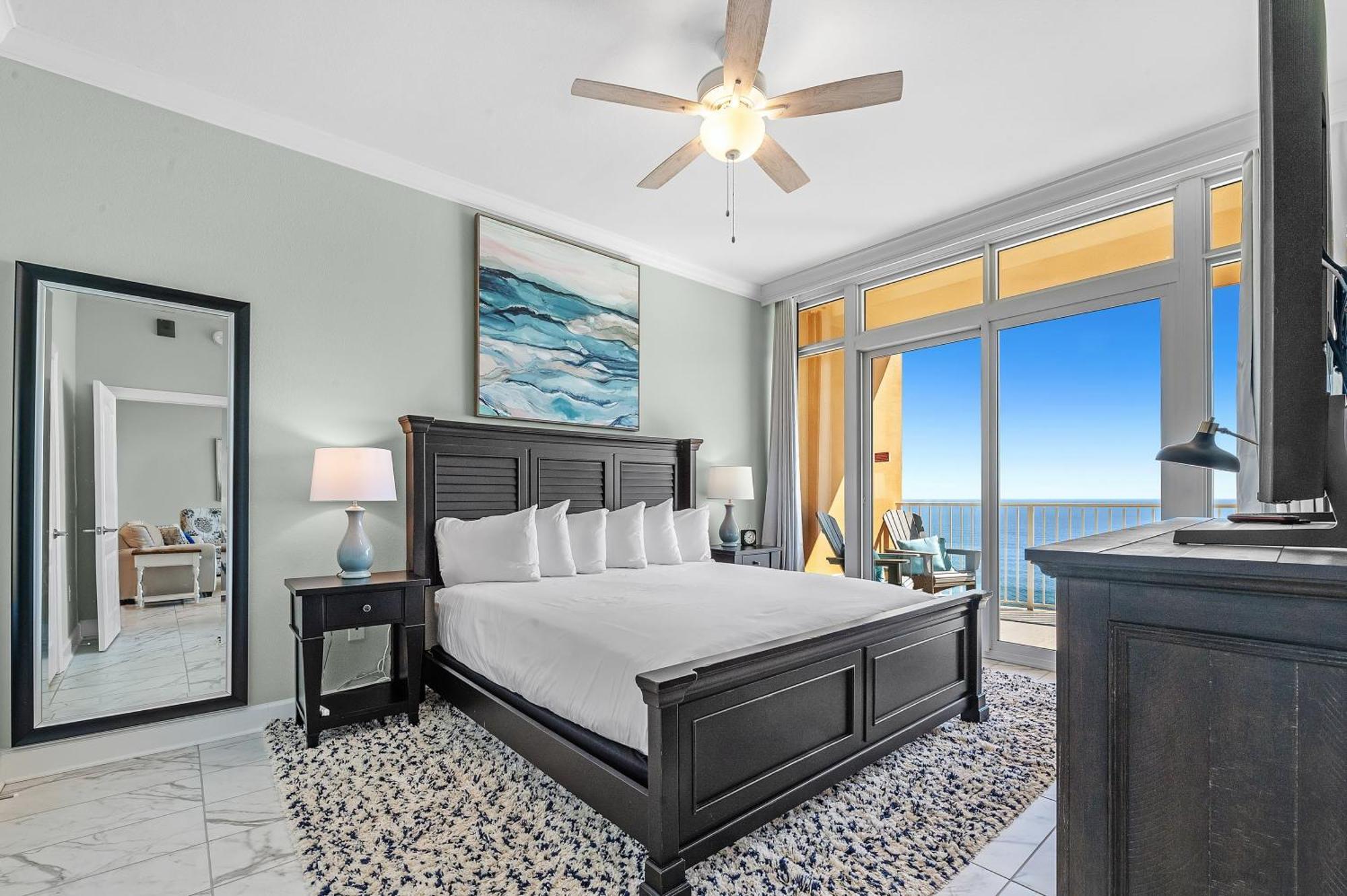 Phoenix Gulf Towers 2207 Apartment