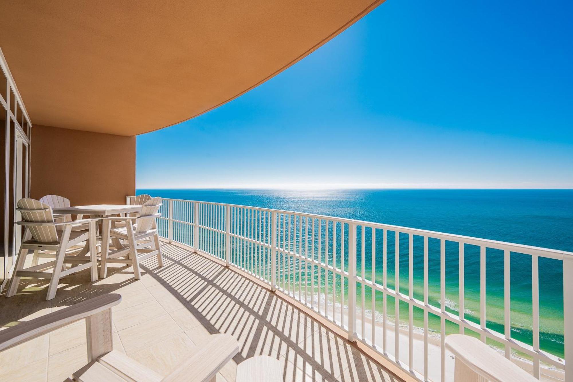Phoenix Gulf Towers 2605 Apartment *