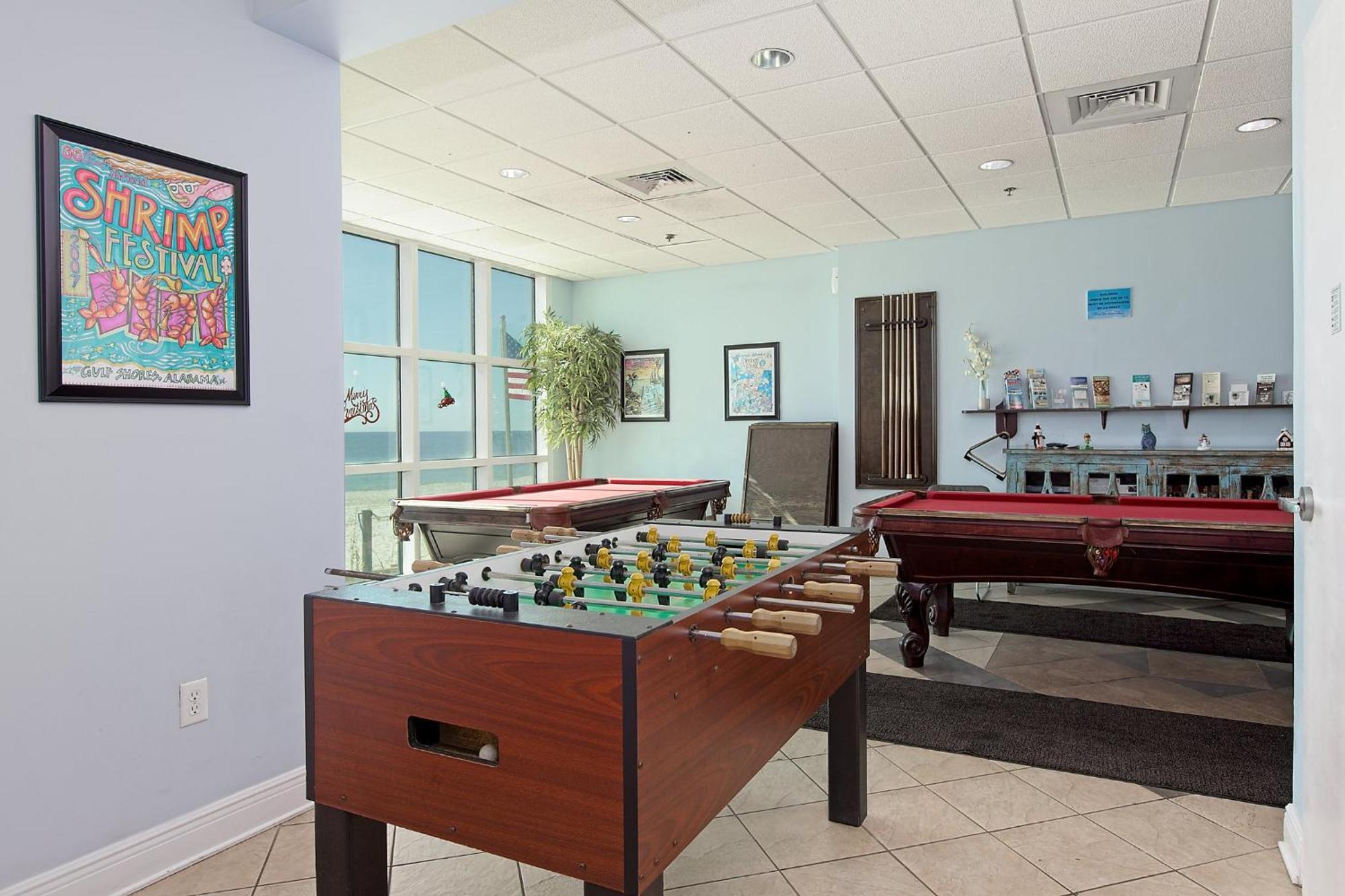 Crystal Shores West 501 Holiday home