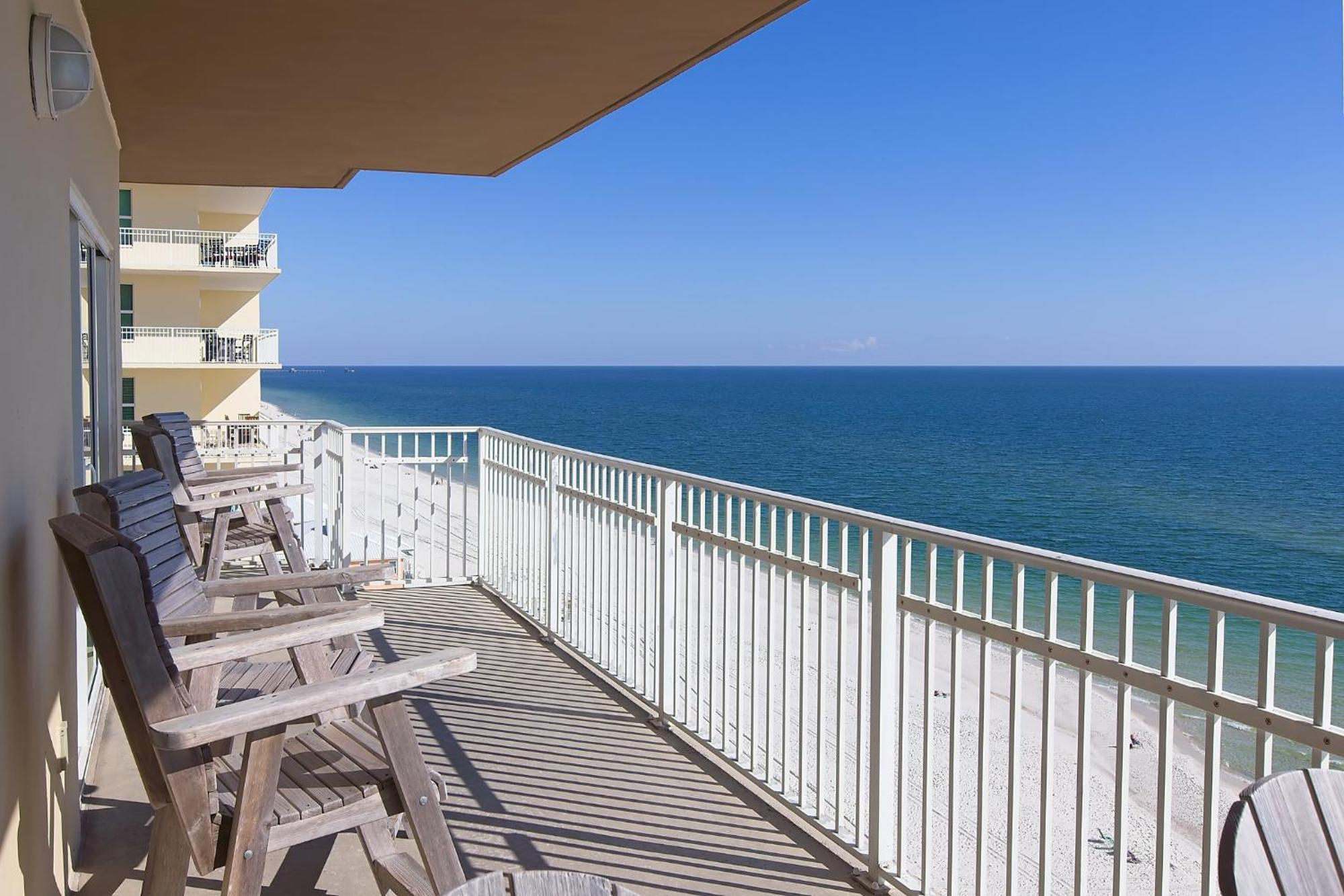 Crystal Shores West 501 *
