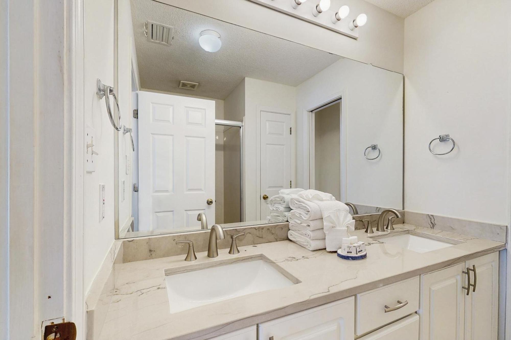 Sundance East & West Holiday home Gulf Shores