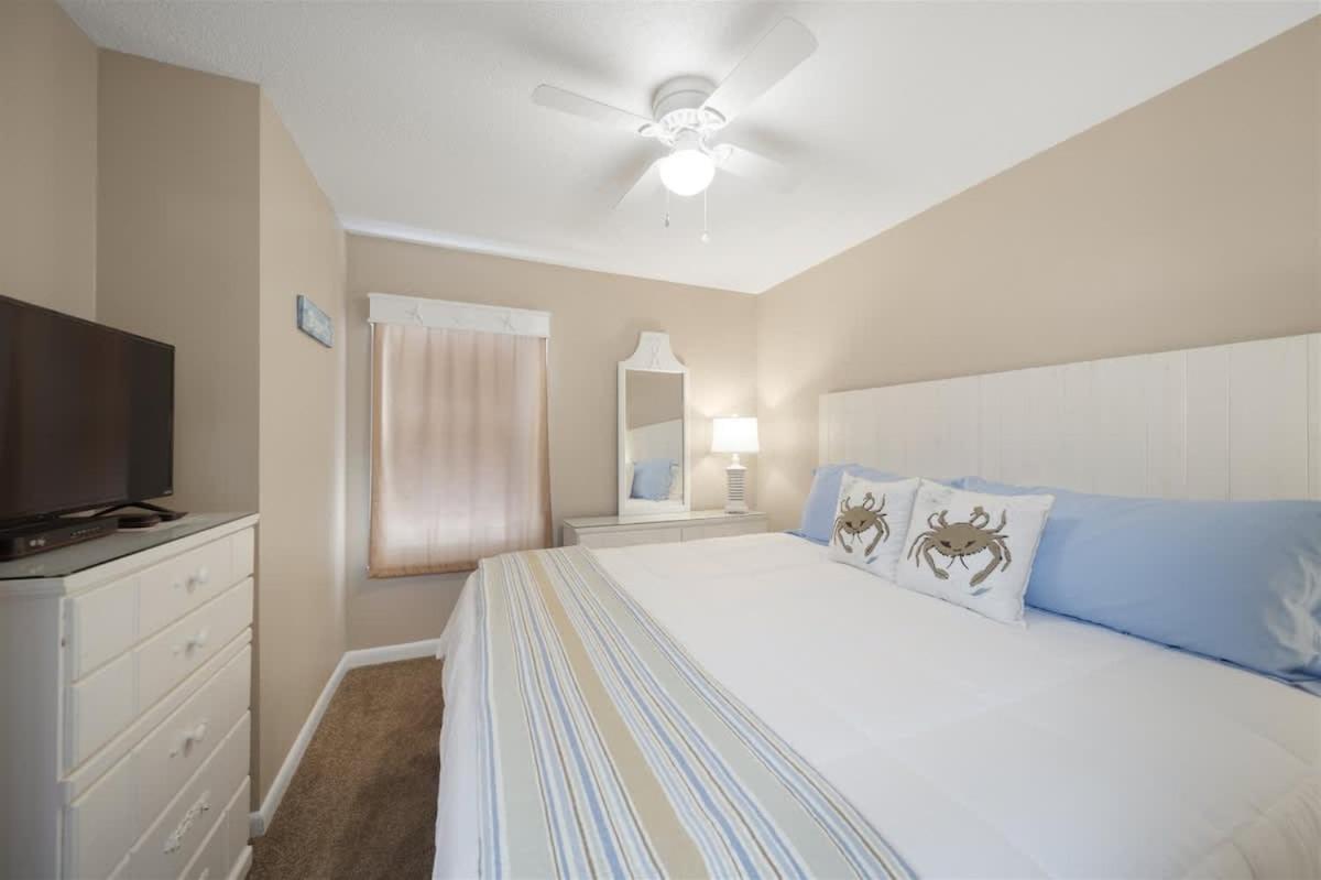 Front 101 Your Spacious Beachside Retreat Gulf Shores